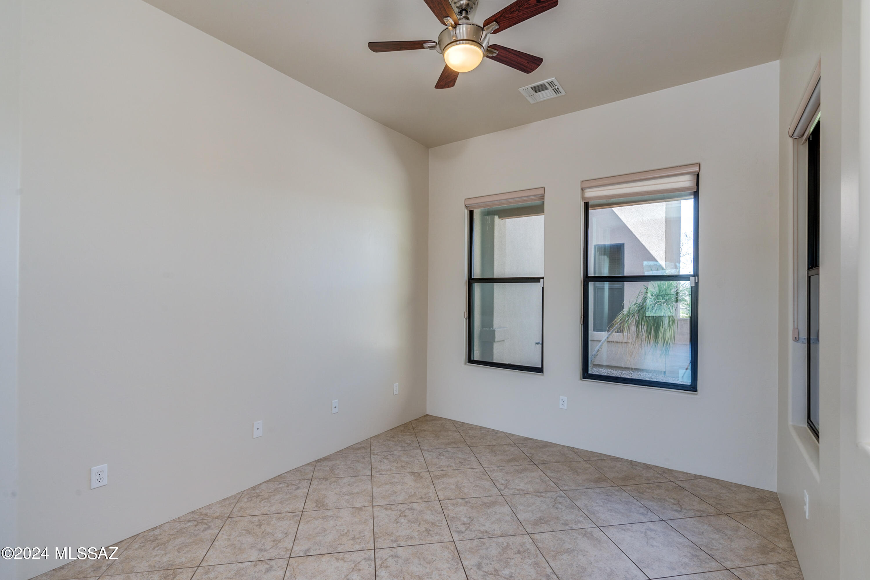Preserve III at Dove Mtn (306-486,530-534,577-605) - Residential Lease