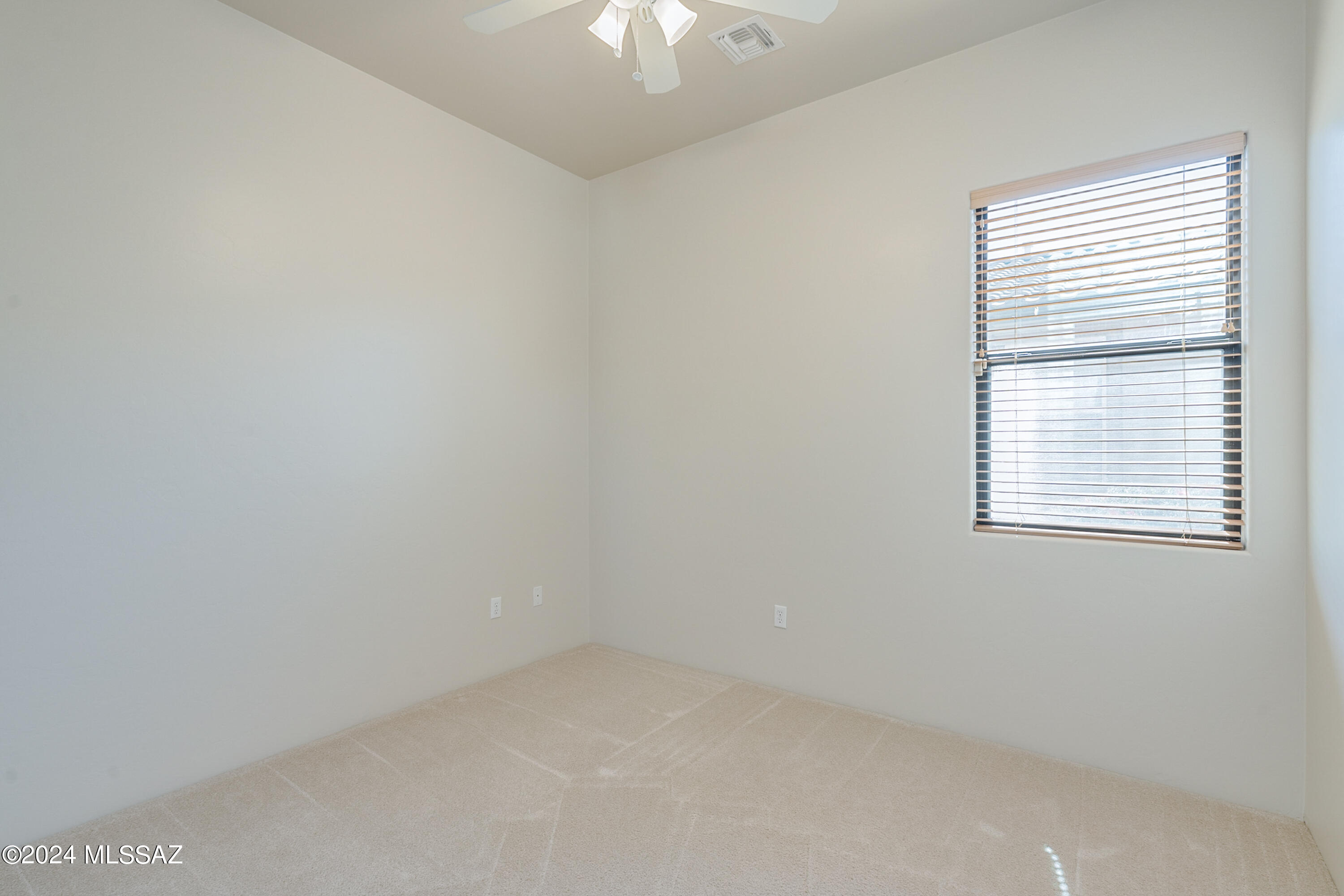 Preserve III at Dove Mtn (306-486,530-534,577-605) - Residential Lease