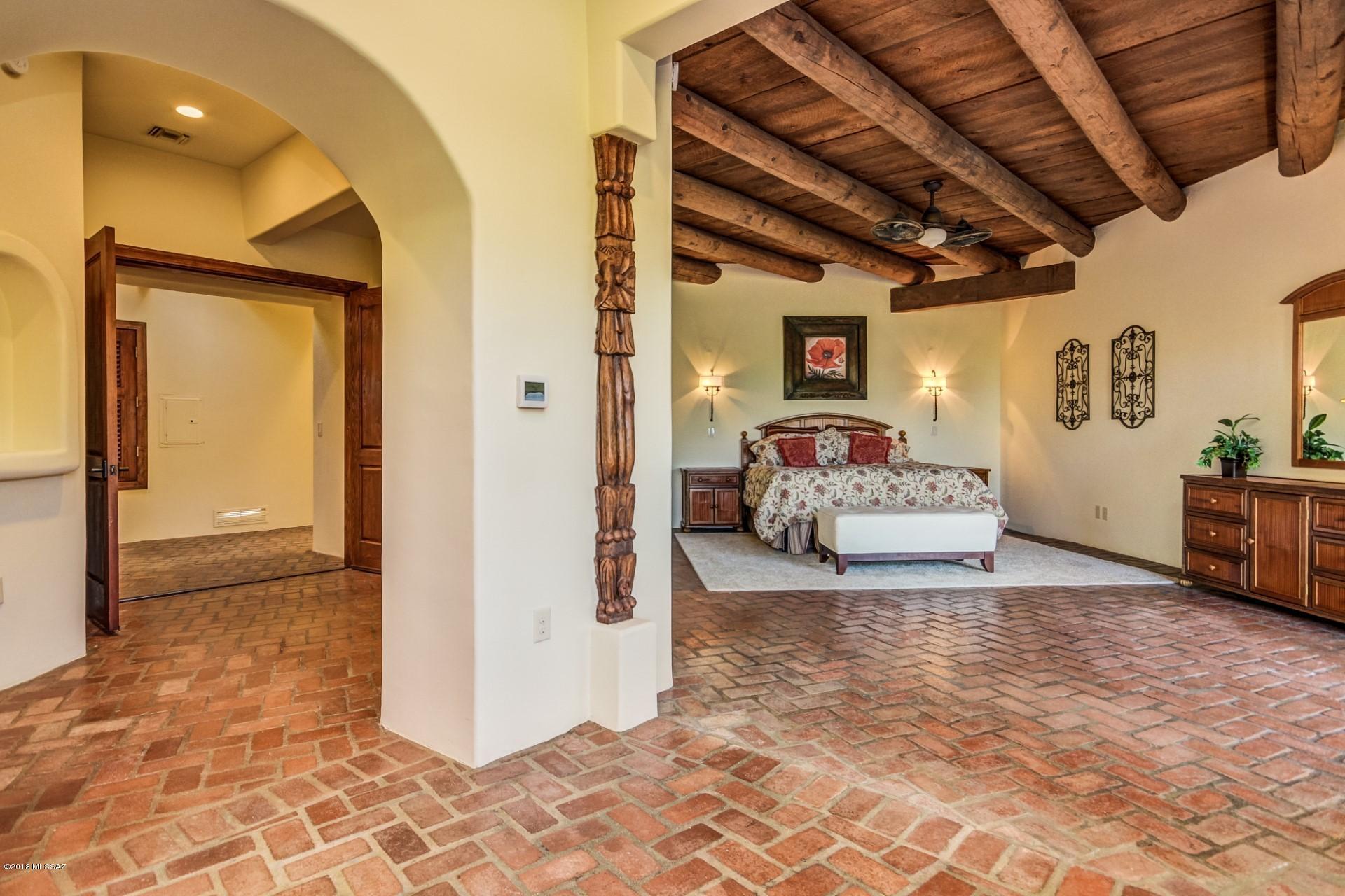 Catalina Foothills Estates NO. 3 - Residential