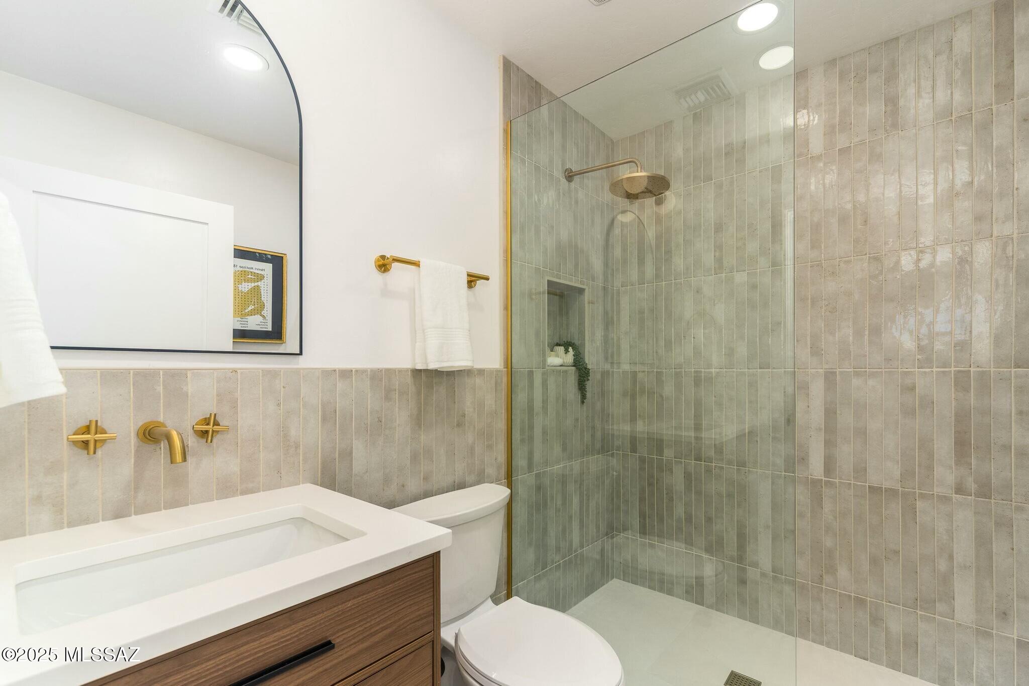 Colonia Solana - Residential