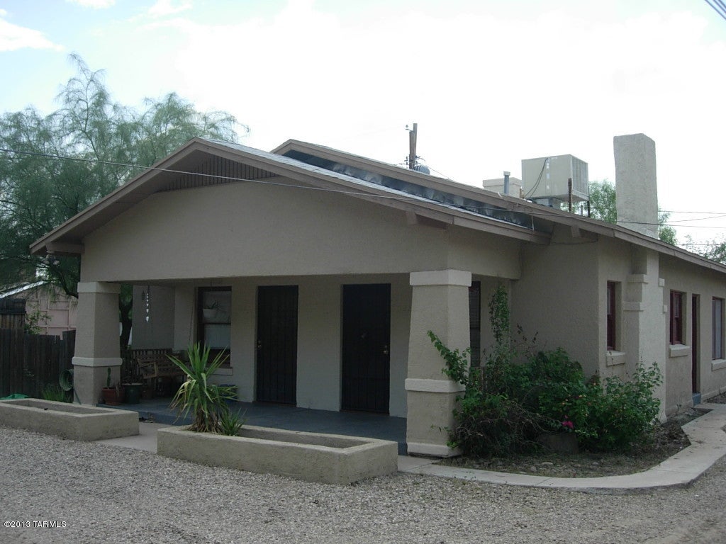 AVAILABLE NOW! Charming & spacious 1924 one bedroom duplex apartment located in a U of A historical neighborhood just a short walk from campus, 4th Ave. business district & downtown. Amenities of this apartment include oak & ceramic tile floors, fireplace, walk-in closet, big front porch, and good off-street parking. Please contact listing agent or your own agent to schedule a showing & to learn the best days & times to view this property. Let us know if you have any questions about this property, our lease terms, application requirements, and/or pet policies. Please go to our web site (www.PimaRealEstateServices.com) for more info, to check the availability of this property, or to submit a rental application. Owner is licensed to sell real estate in the State of Arizona.