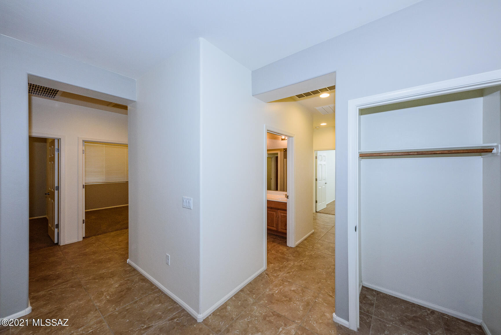 Rancho Del Lago (B37-38) - Residential