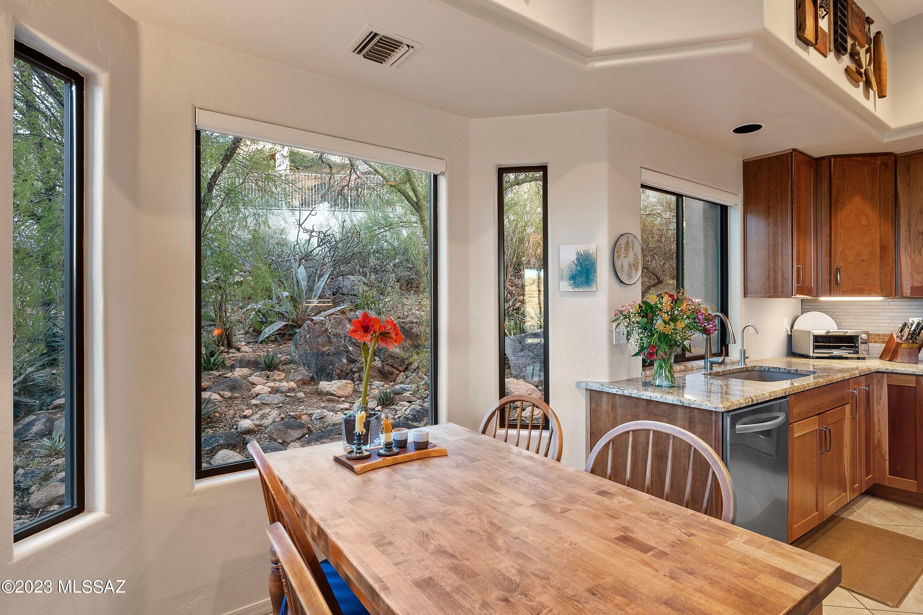 Alta Vista Village I (1-16) - Residential
