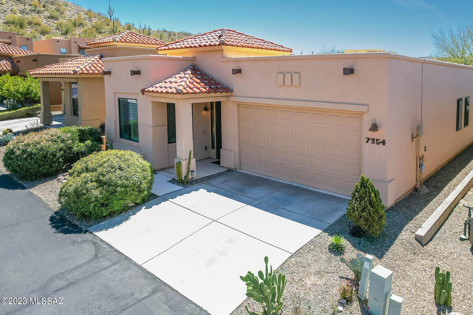 Beverly Terrace (1-18) - Residential