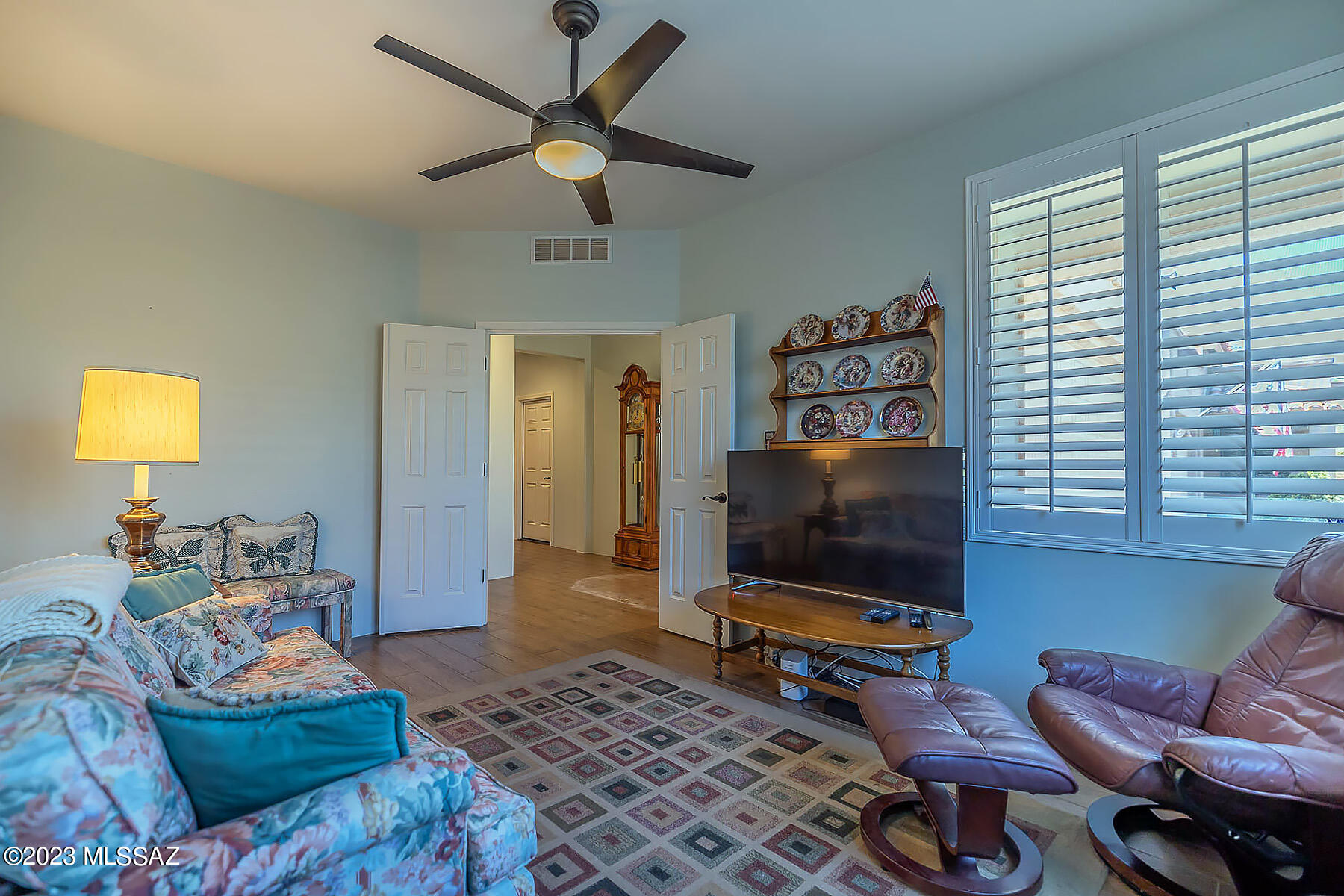 Beverly Terrace (1-18) - Residential