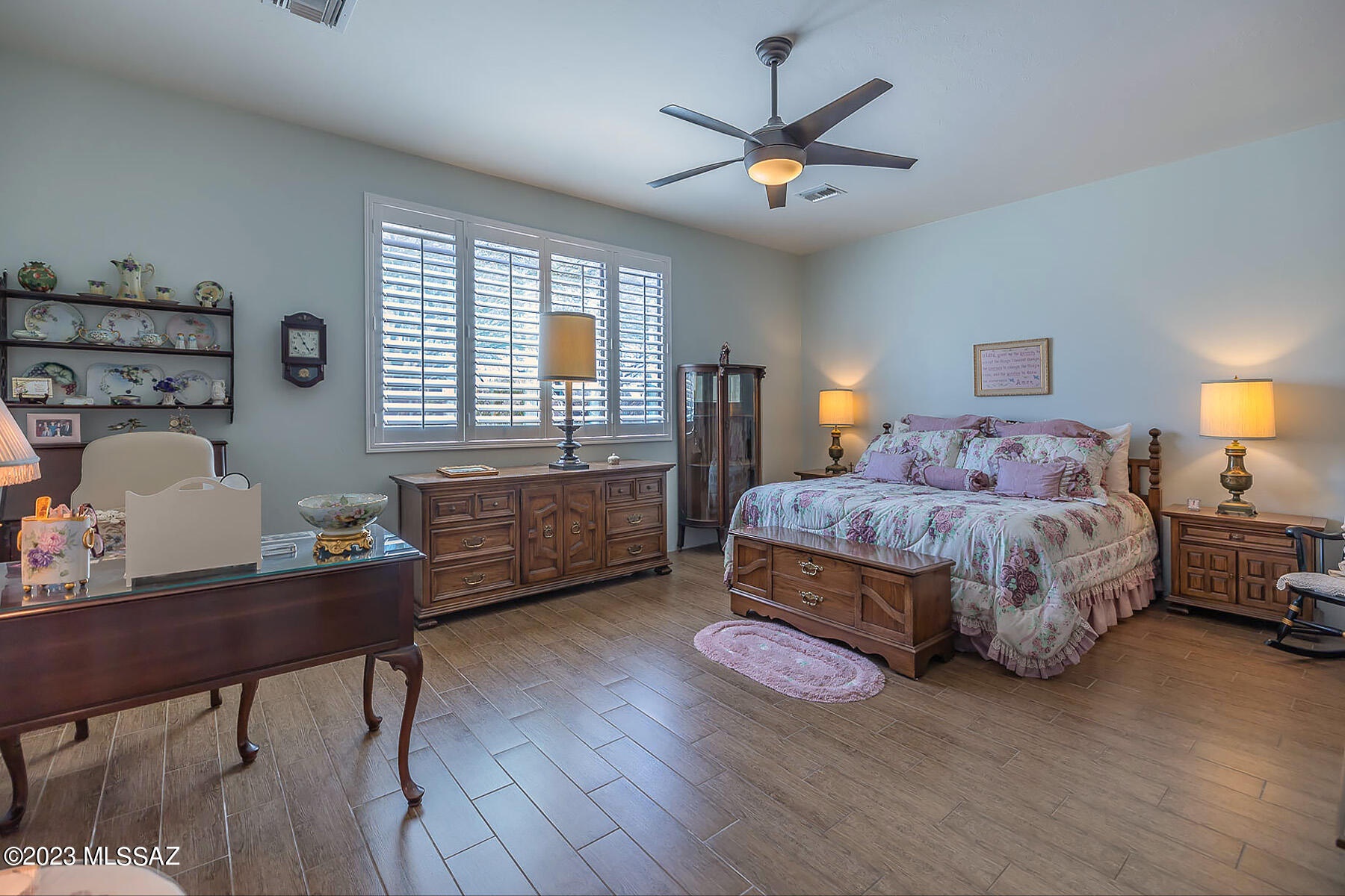 Beverly Terrace (1-18) - Residential