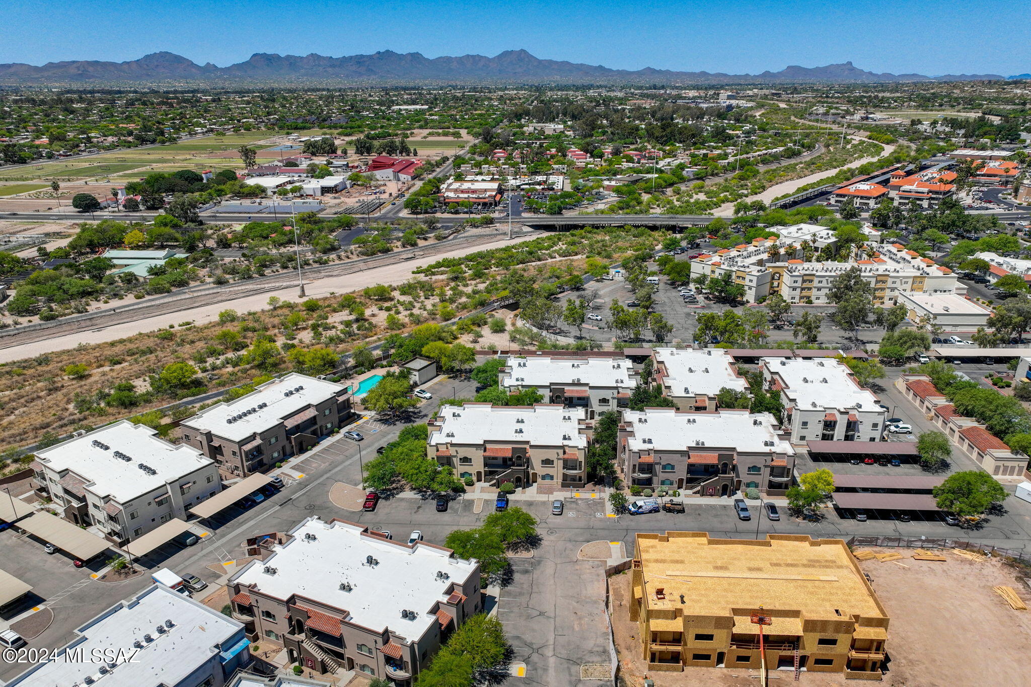 Placita Escondida Bldgs 18-20 Units 1-204 - Residential