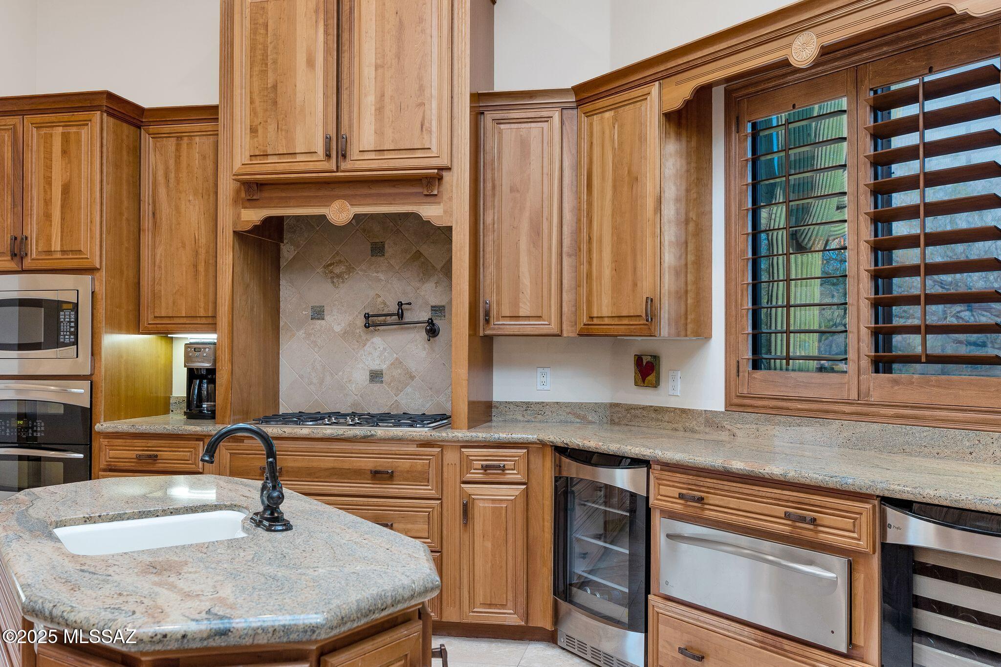 Snyder Creek Canyon (1-29) - Residential