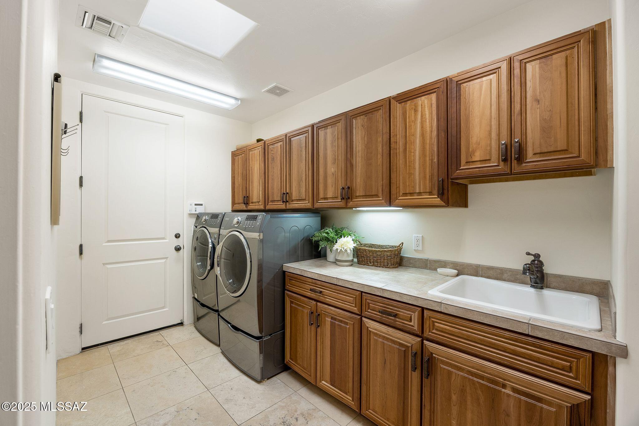 Snyder Creek Canyon (1-29) - Residential