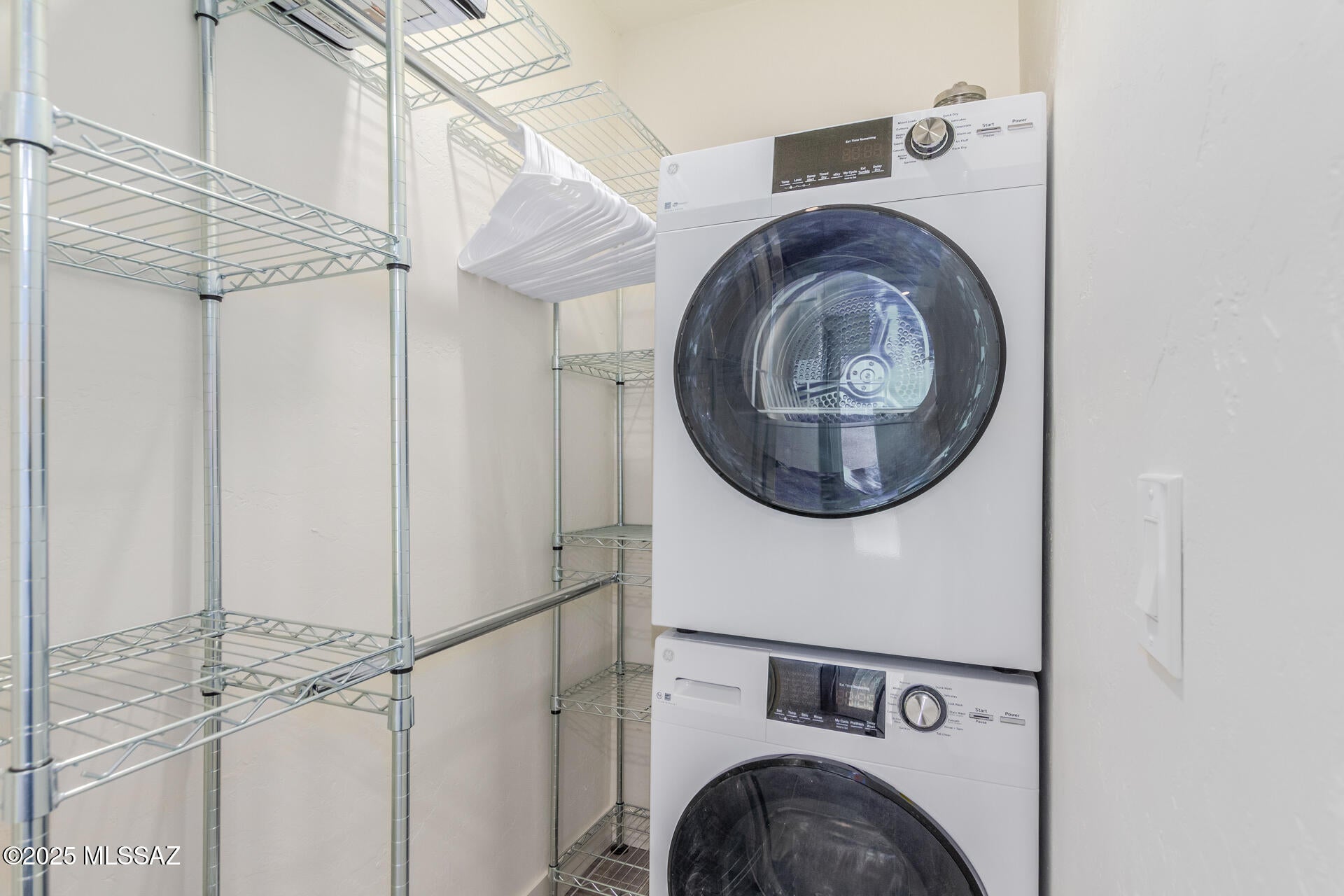 Catalina Vista - Residential Lease