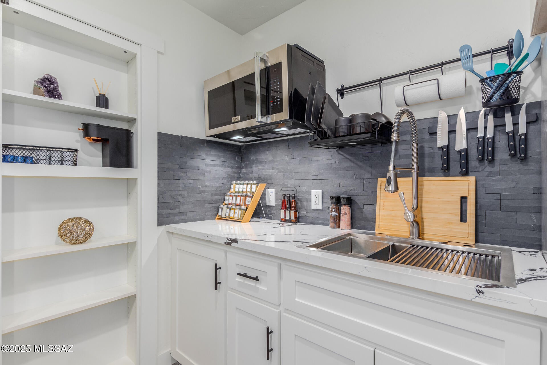 Catalina Vista - Residential Lease