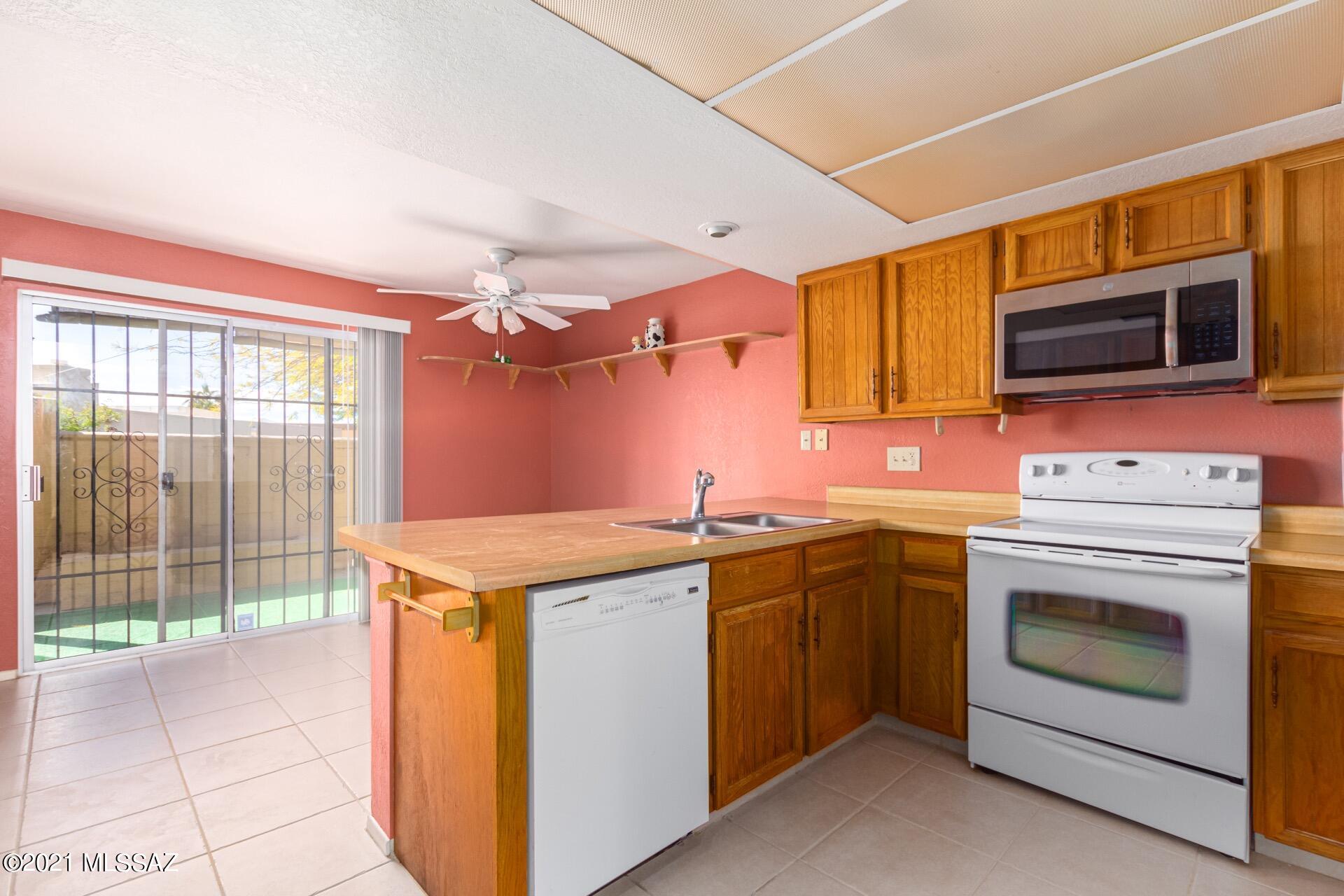 Pantano Townhomes II (1-92) - Residential