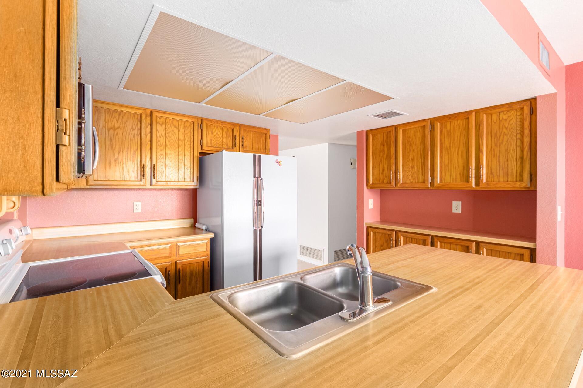 Pantano Townhomes II (1-92) - Residential