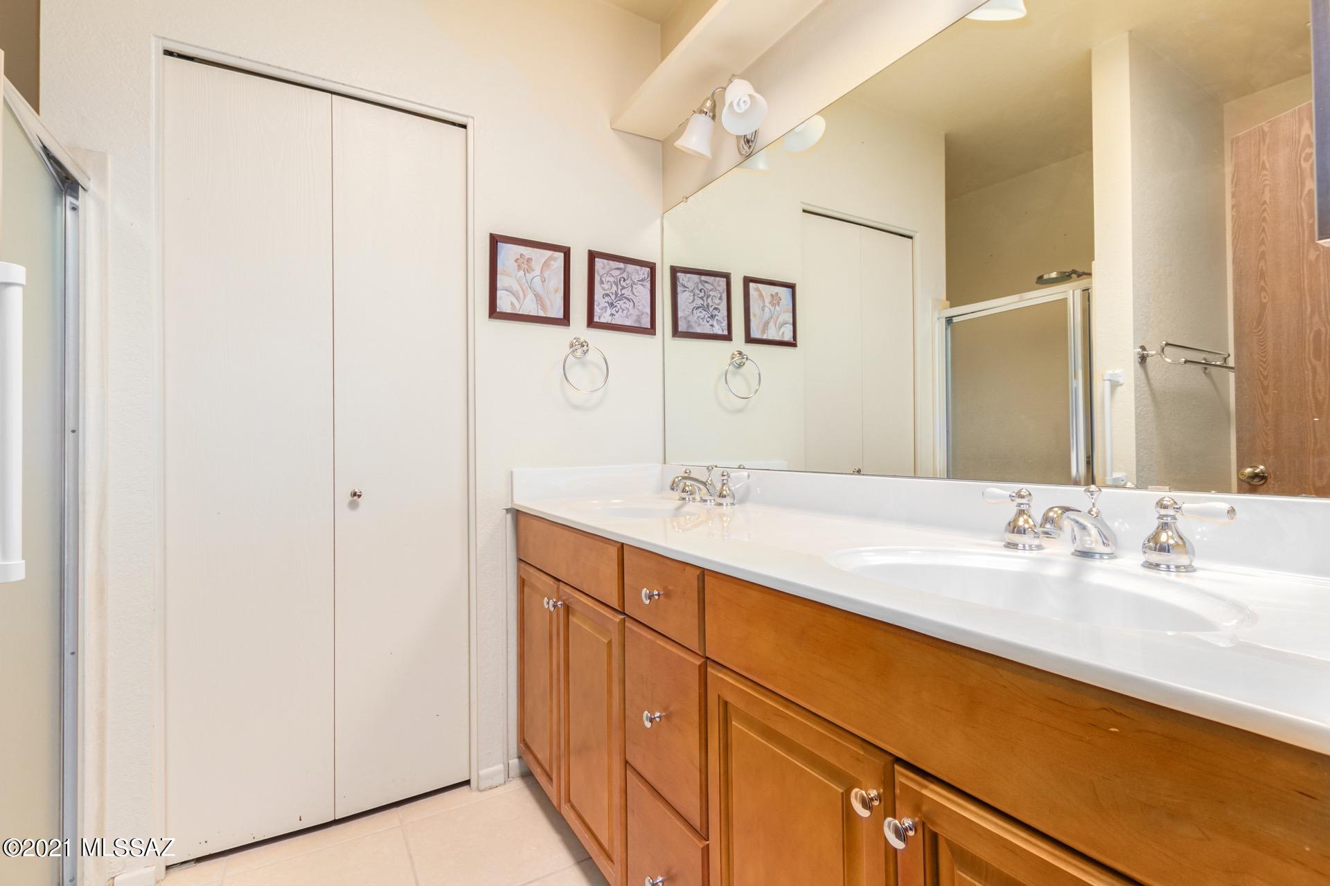 Pantano Townhomes II (1-92) - Residential