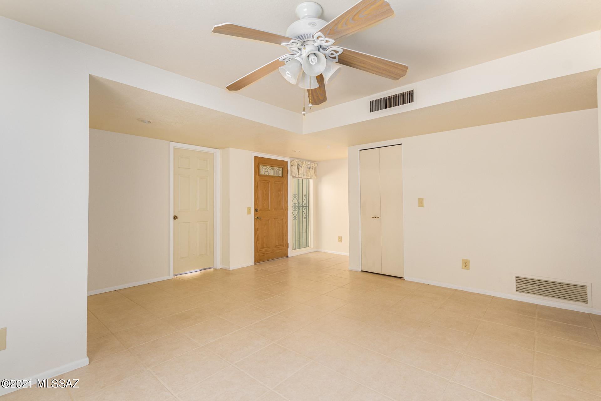 Pantano Townhomes II (1-92) - Residential