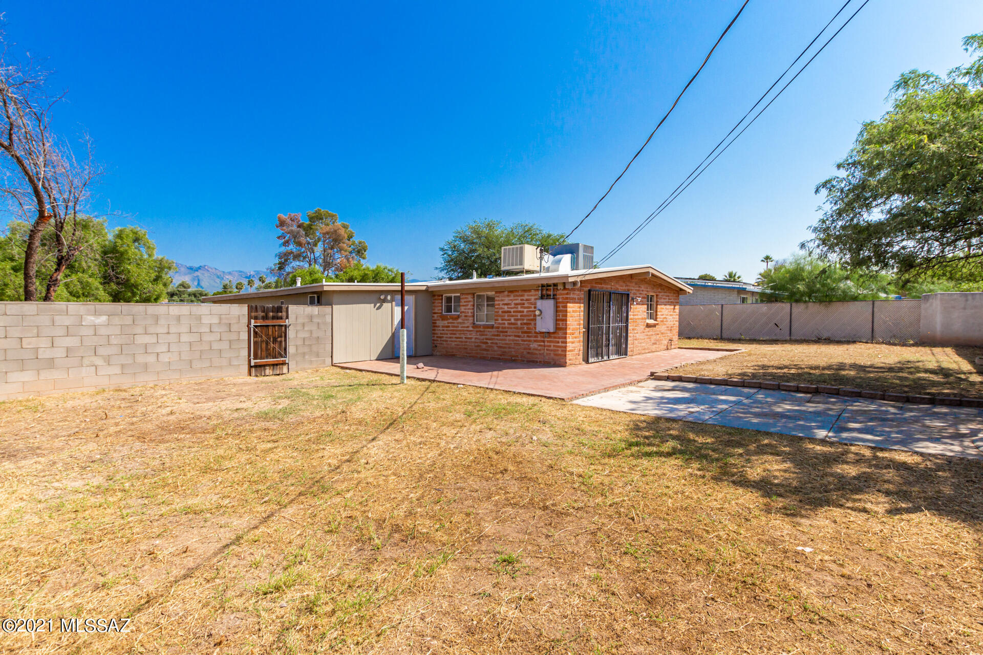 Carlos Terrace - Residential