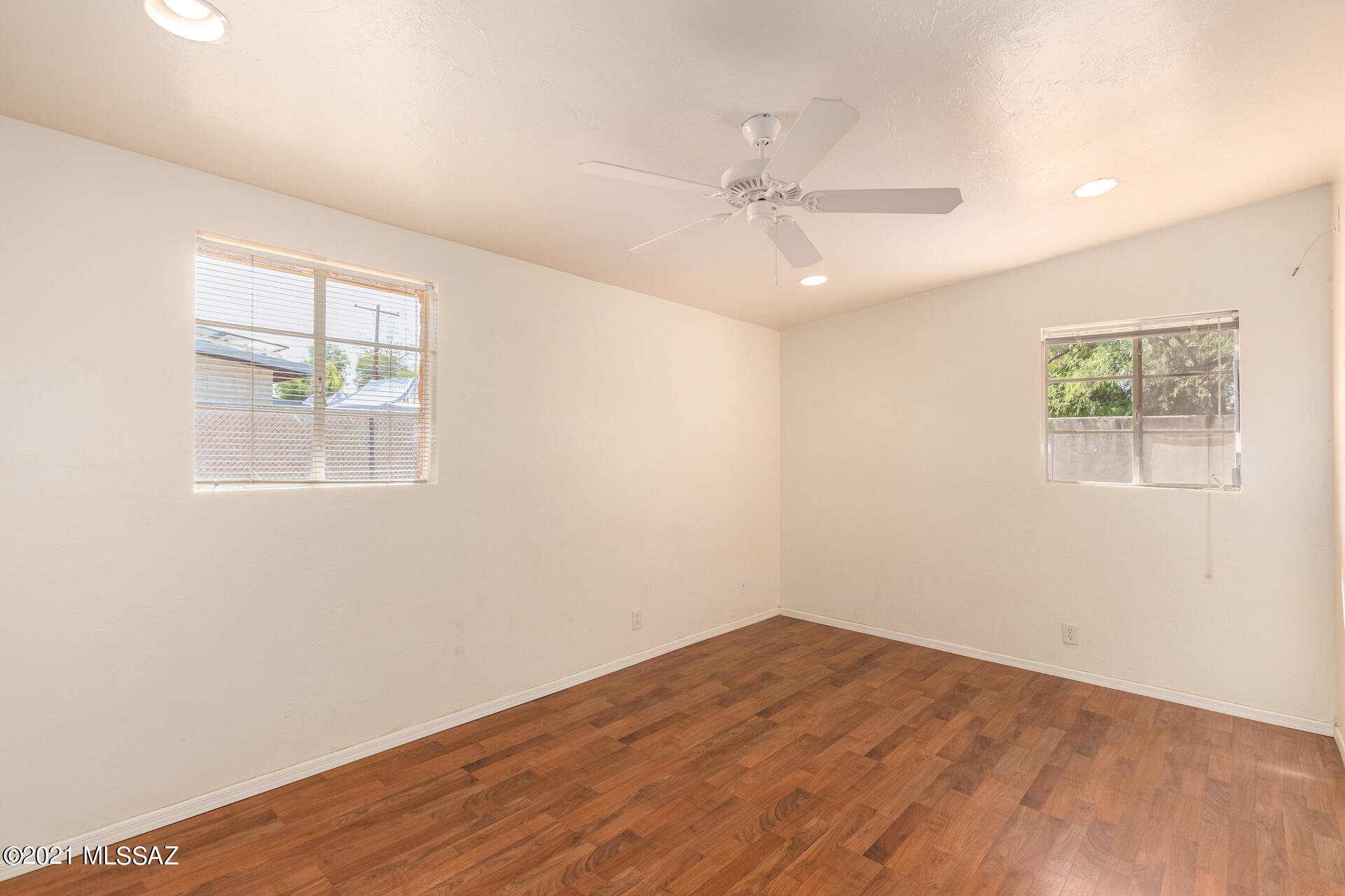 Carlos Terrace - Residential