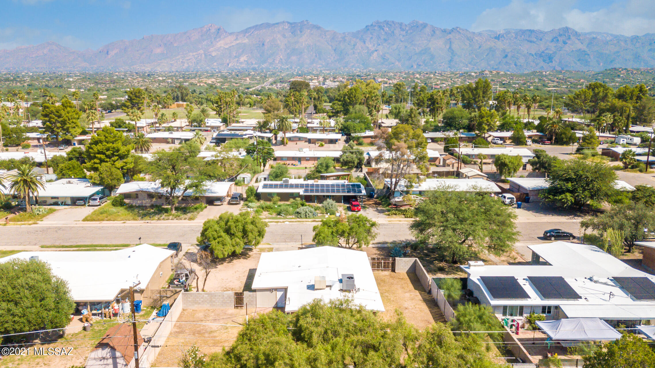 Carlos Terrace - Residential