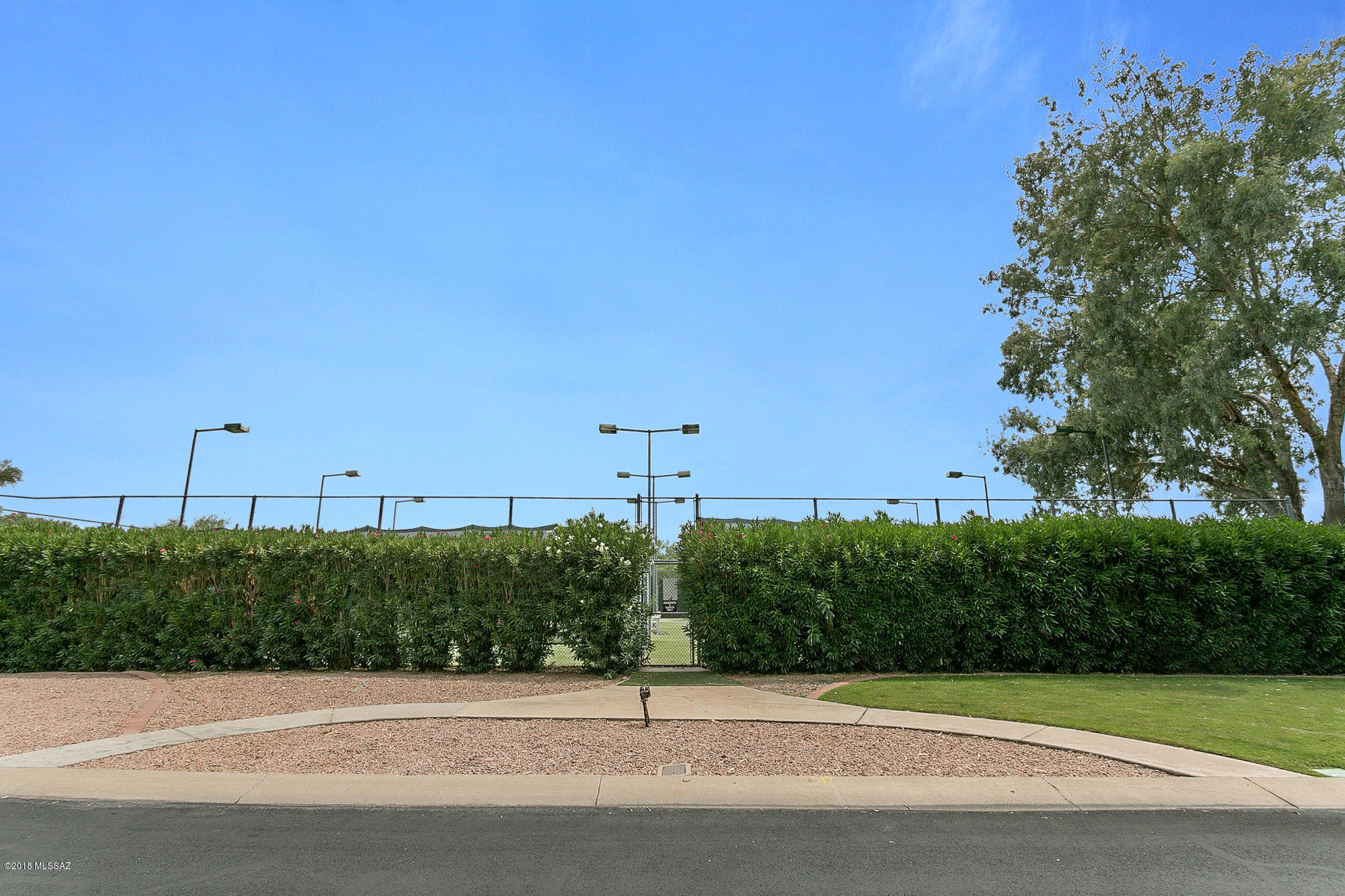 Riverbend - Sabino Canyon Road  (1-97) - Residential