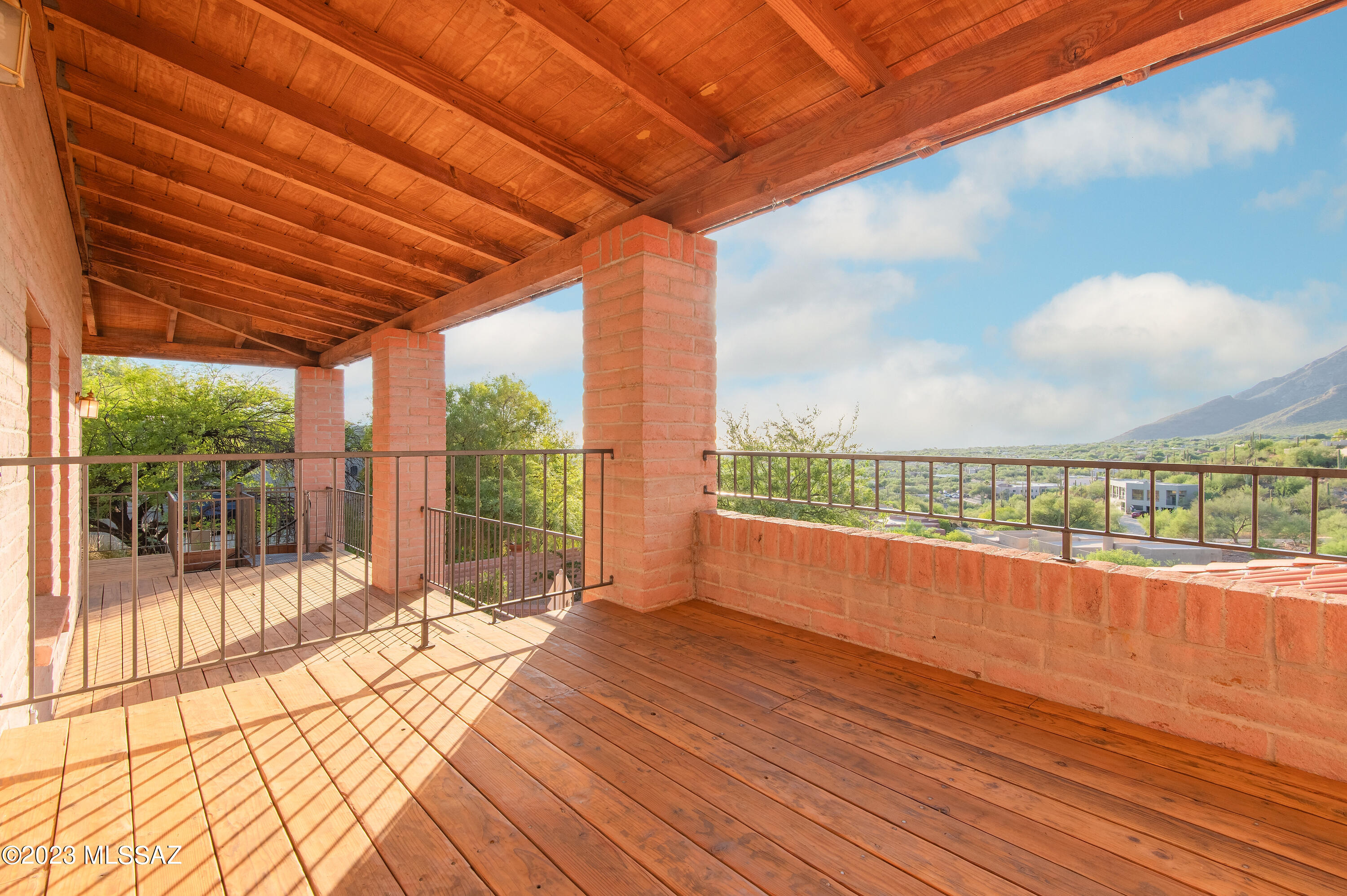 Sin Vacas (1-127 & 129-235) - Residential