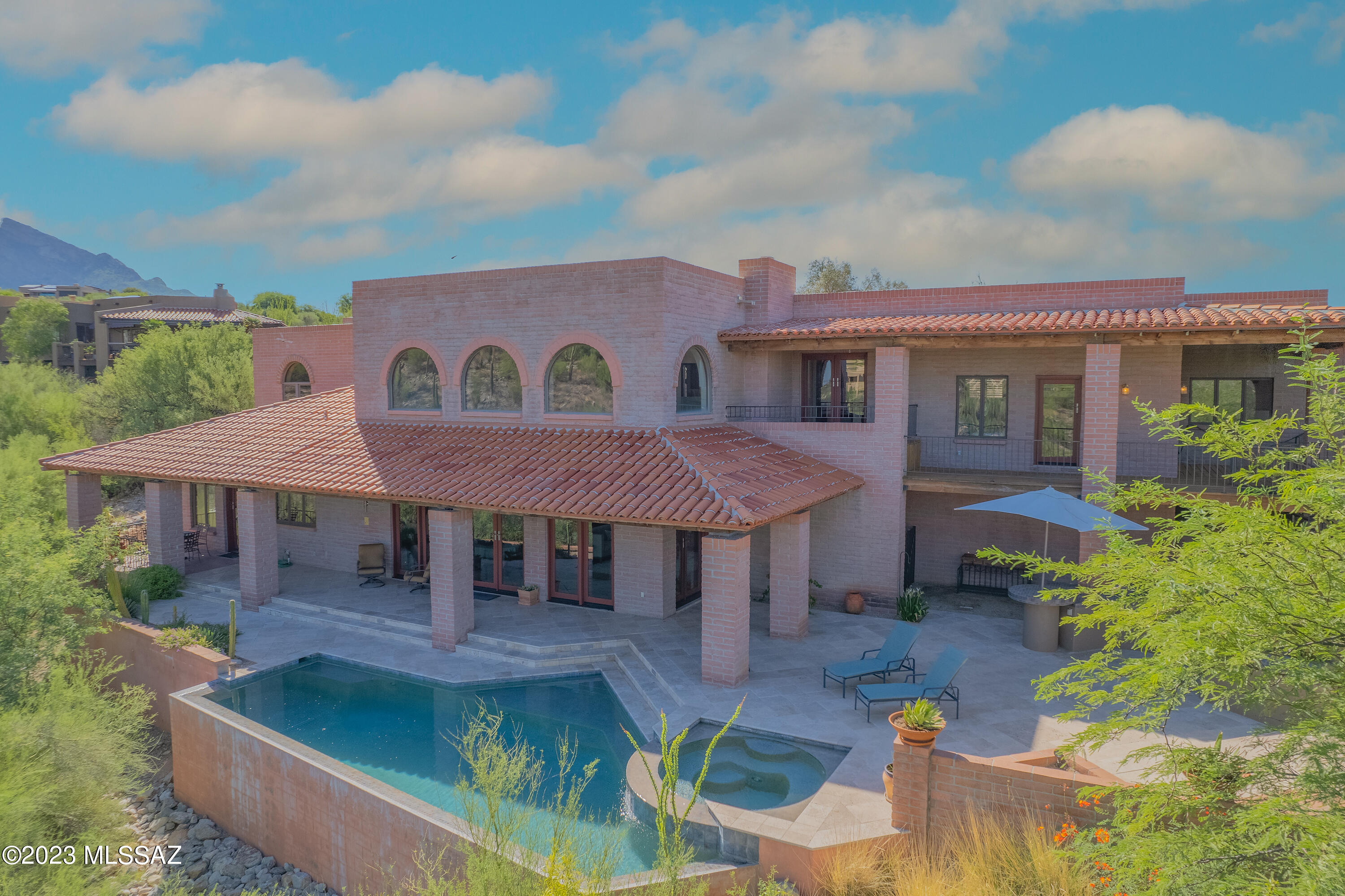 Sin Vacas (1-127 & 129-235) - Residential