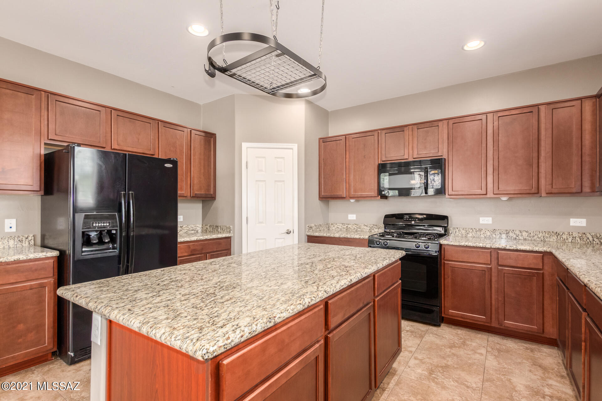 Presidios at Rancho Sahuarita (1-927) - Residential Lease
