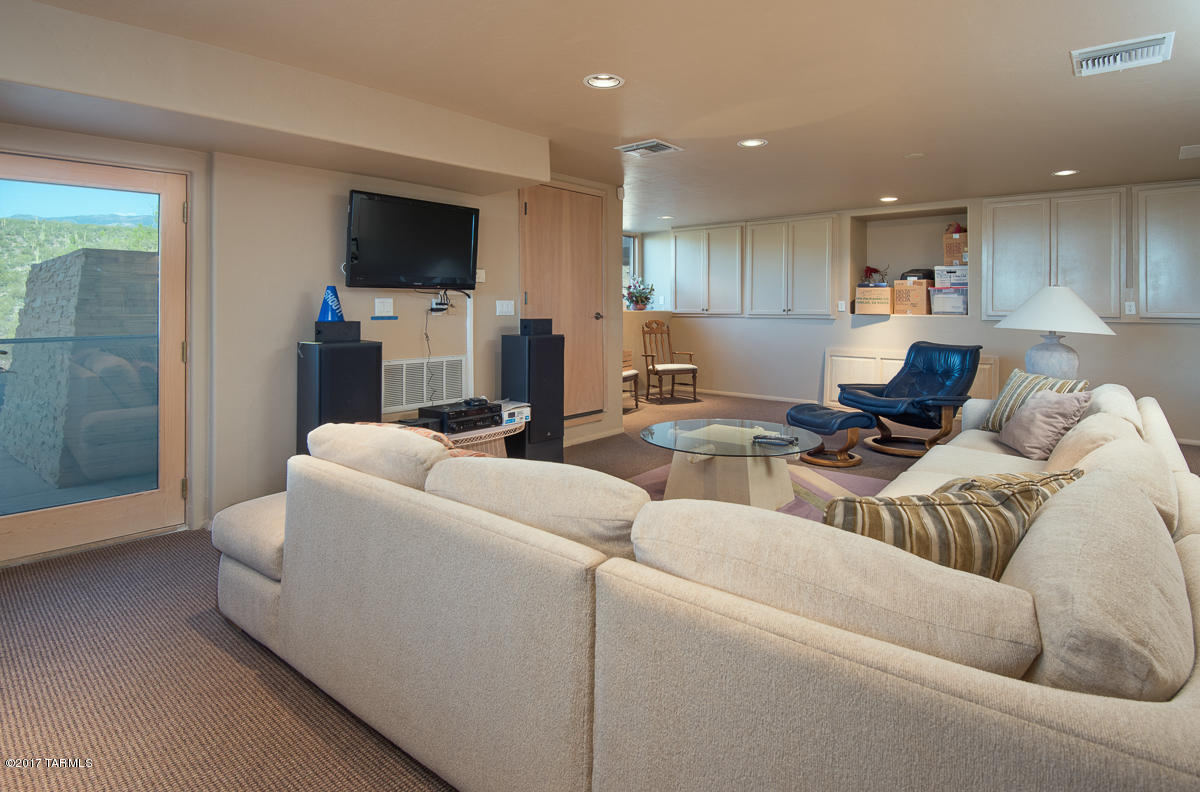 La Reserve (1-24) - Residential
