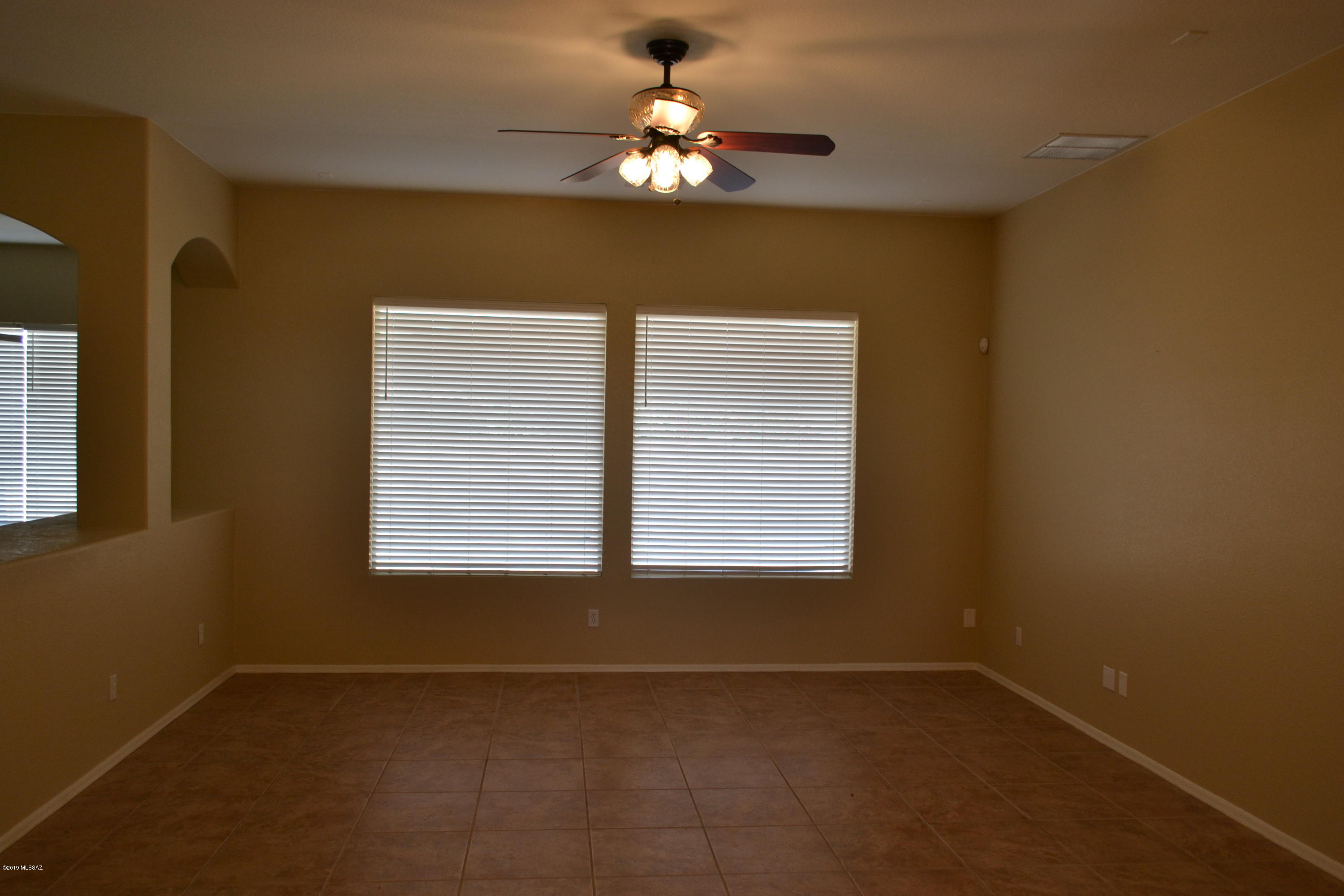 Desert Traditions II (49-120) - Residential Lease