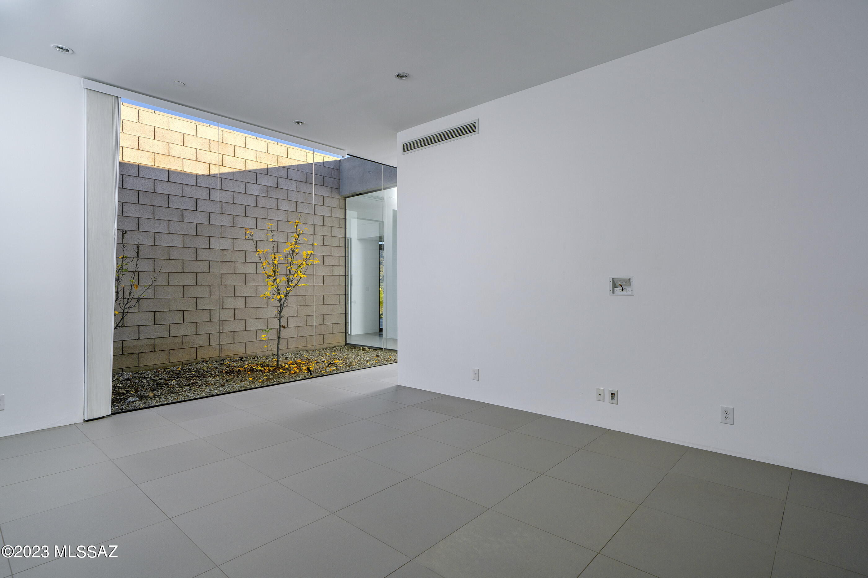 Canada Hills Est Phase ll (42-130) - Residential