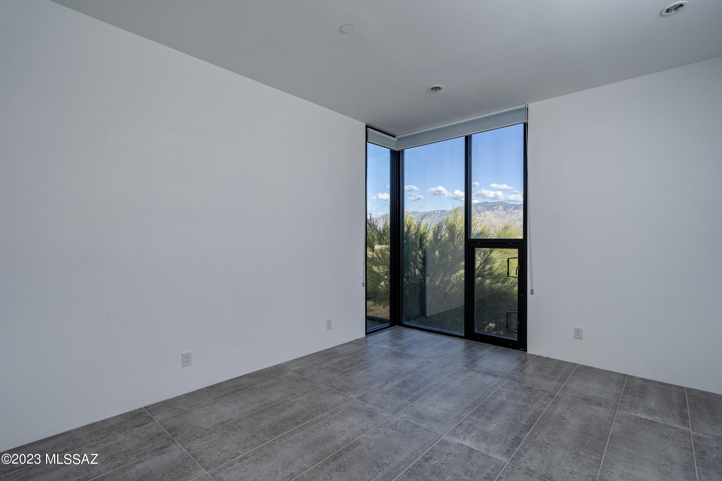 Canada Hills Est Phase ll (42-130) - Residential