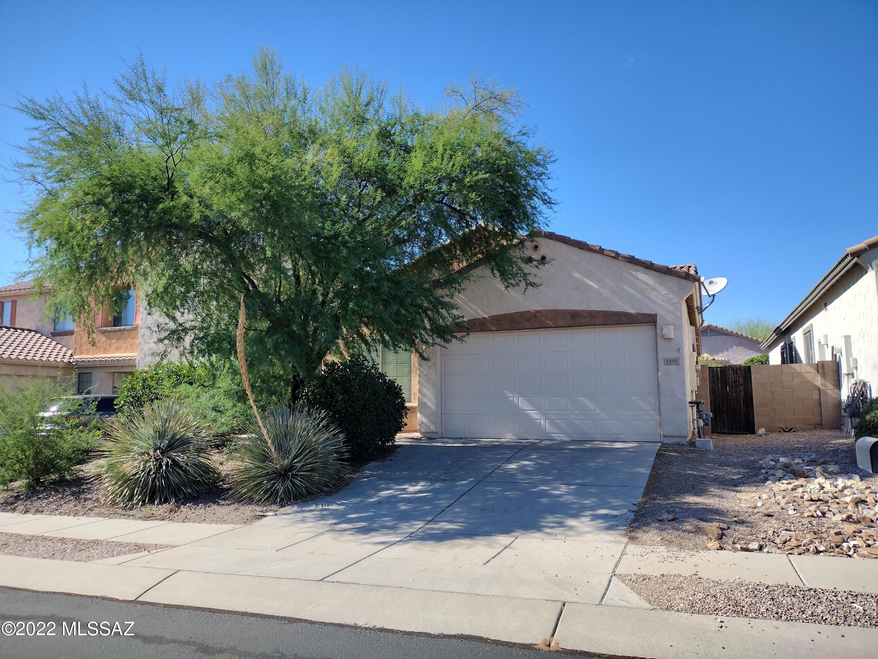 Somerset Canyon Neighborhood 10, Par. X,Y - Residential Lease