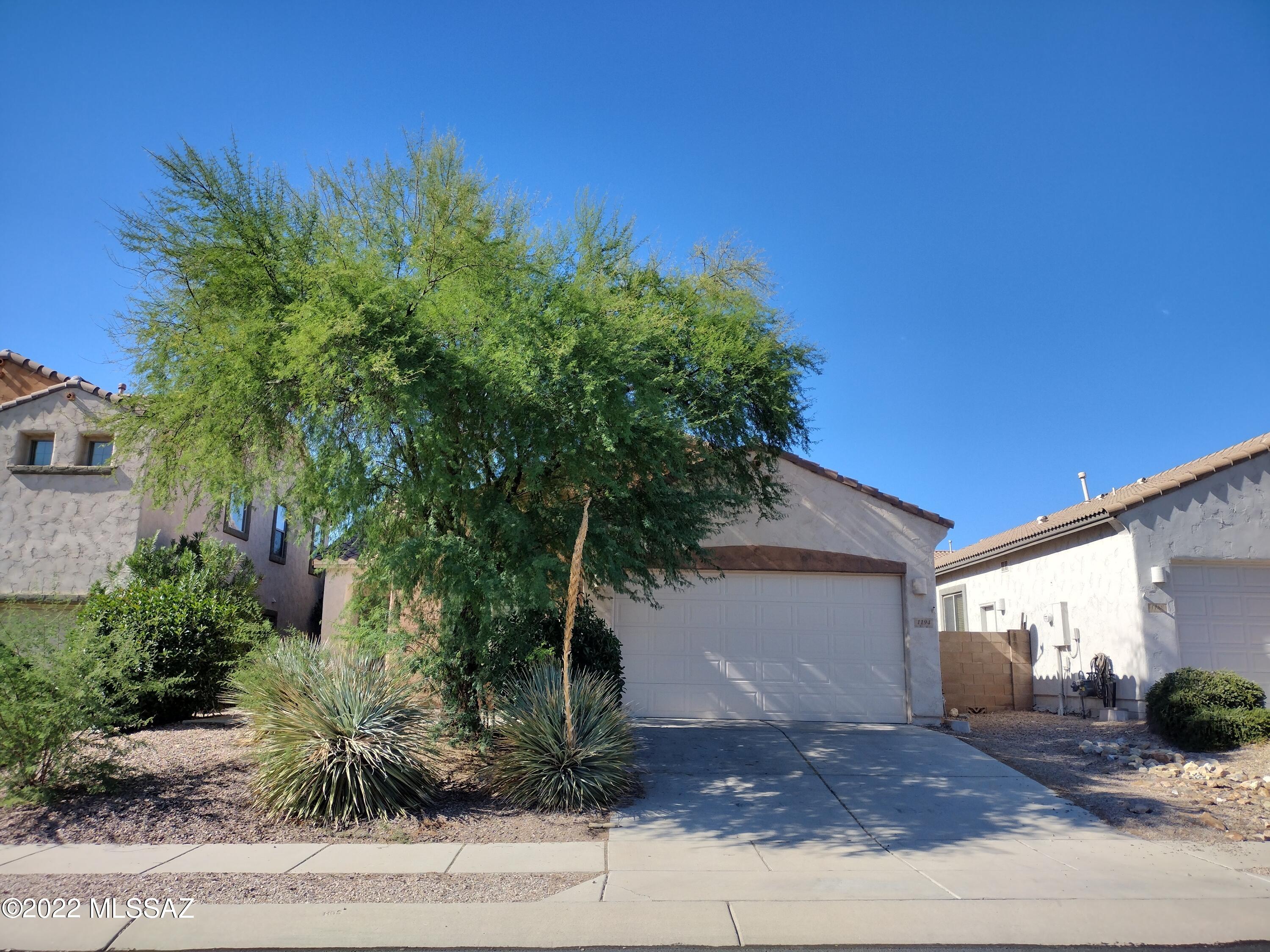 Somerset Canyon Neighborhood 10, Par. X,Y - Residential Lease