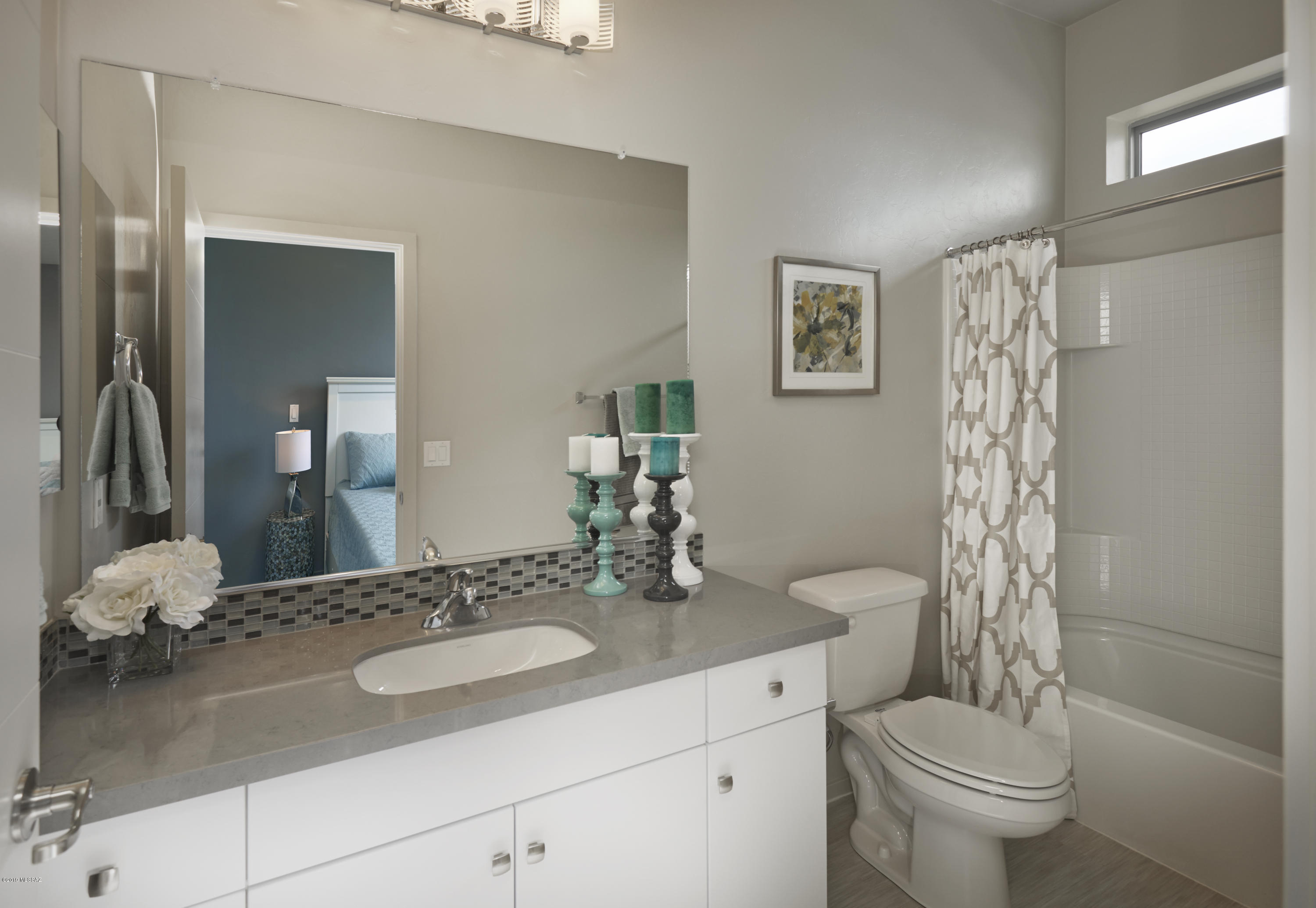 Park Modern SQ20171350679 - Residential