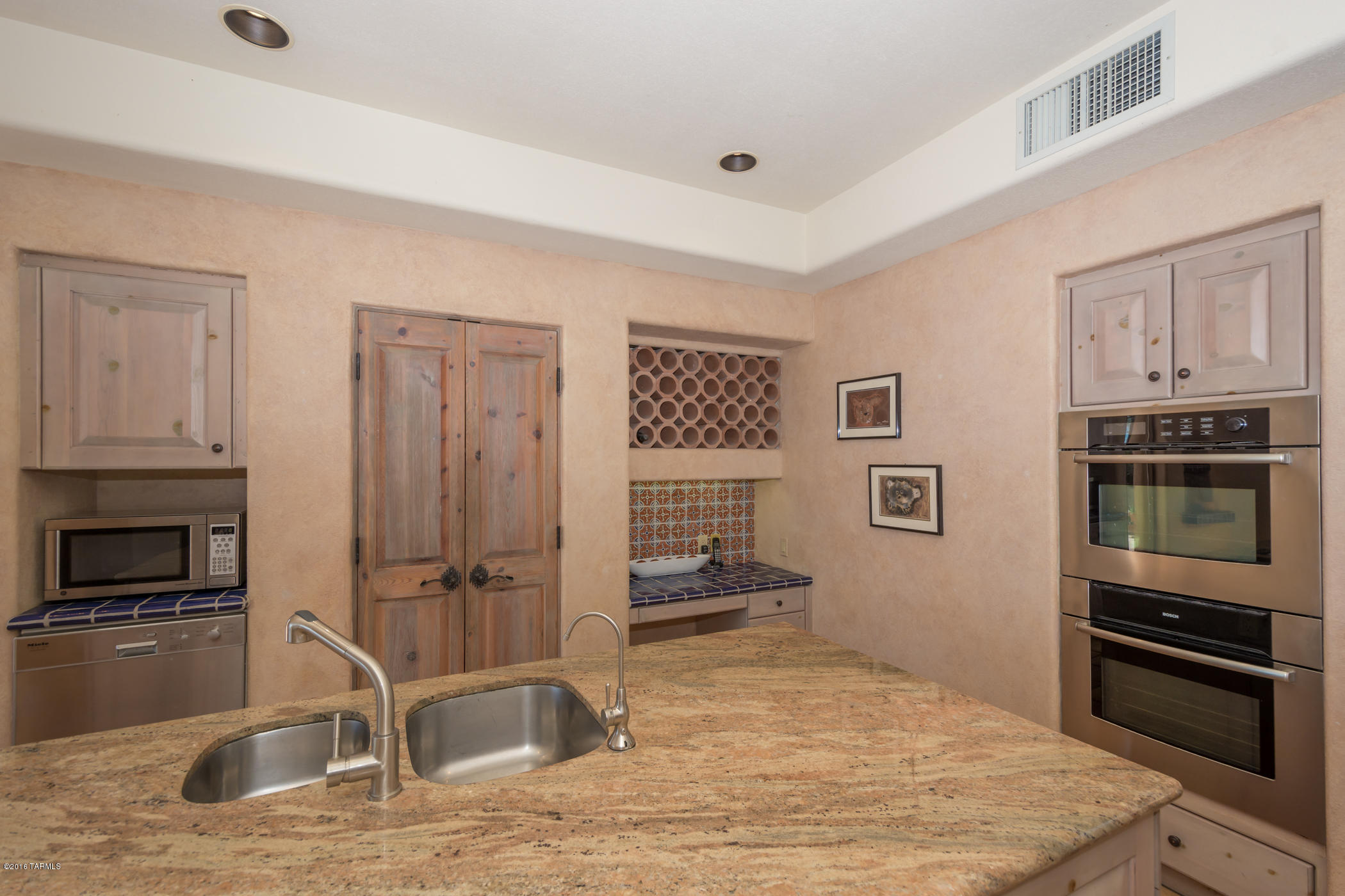 Esperero Canyon Estates (1-19) - Residential