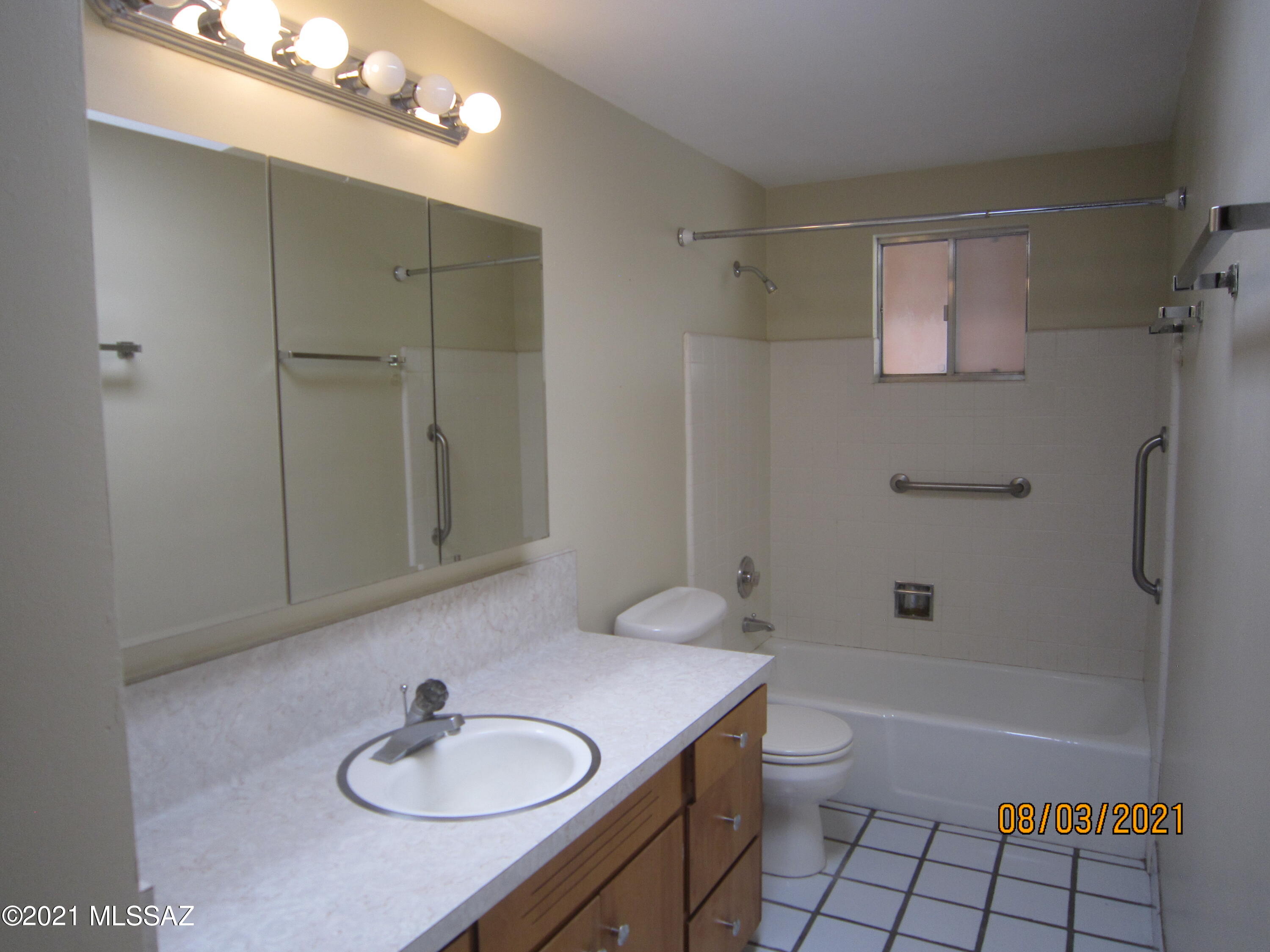 Hiawatha Hills - Residential Lease