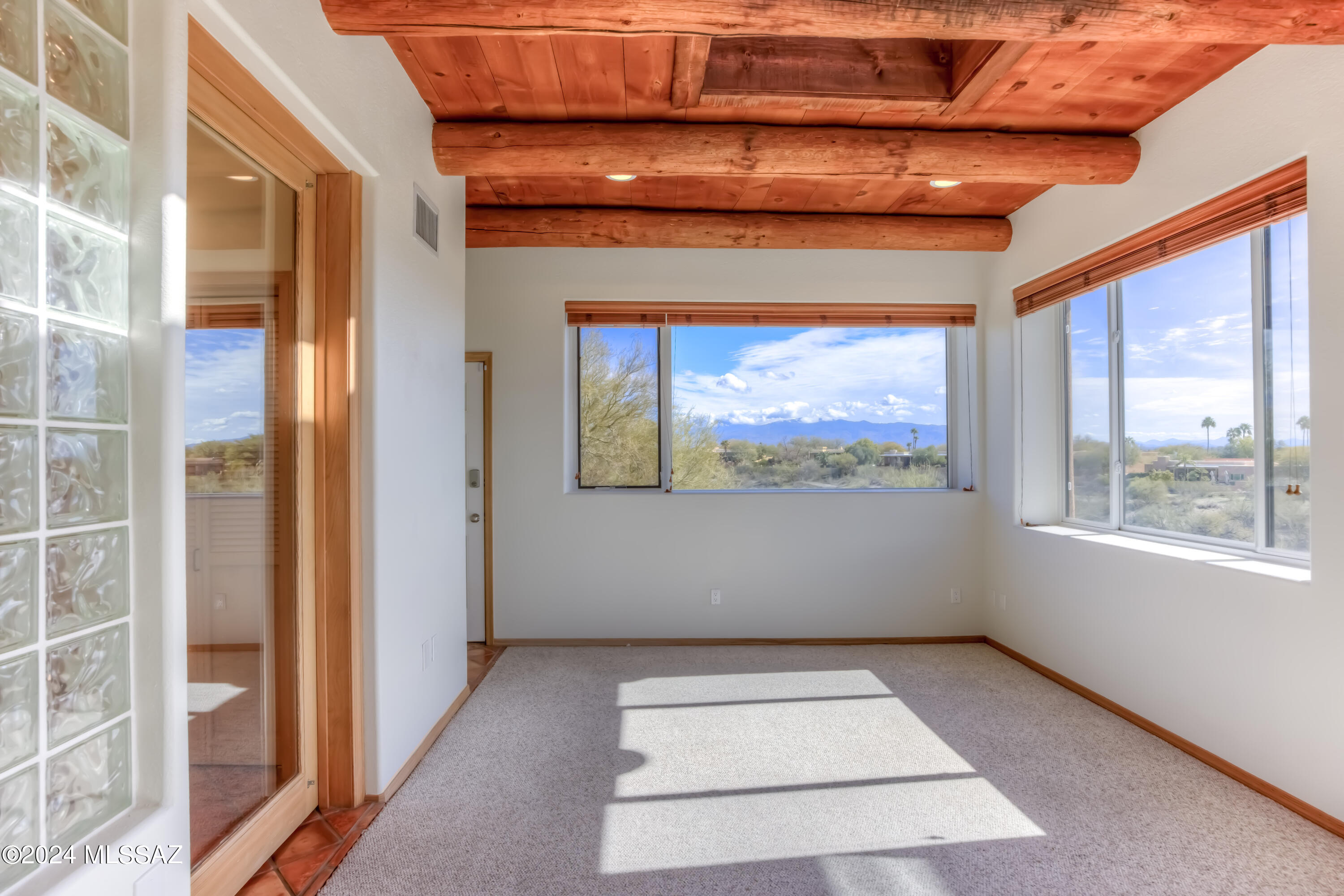 Country Club Vista (1-74) - Residential