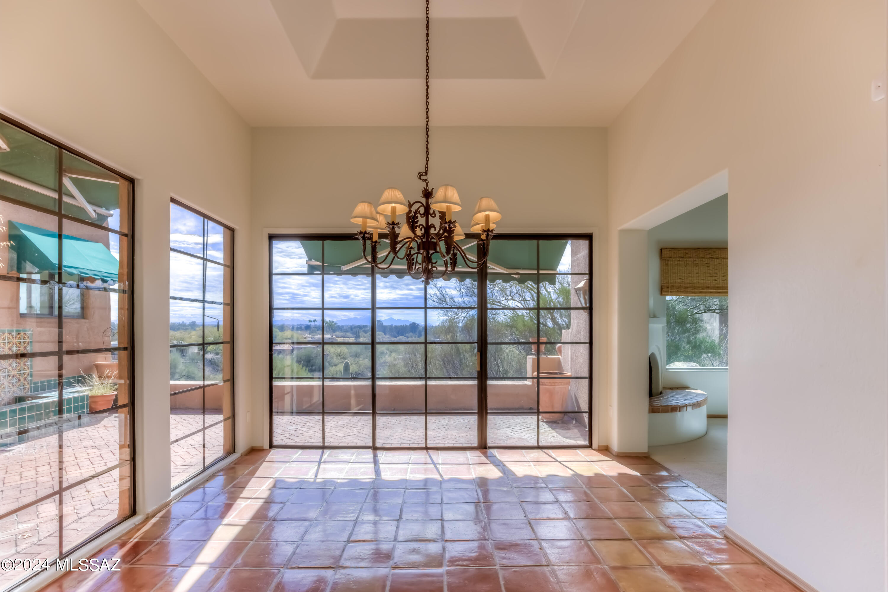 Country Club Vista (1-74) - Residential