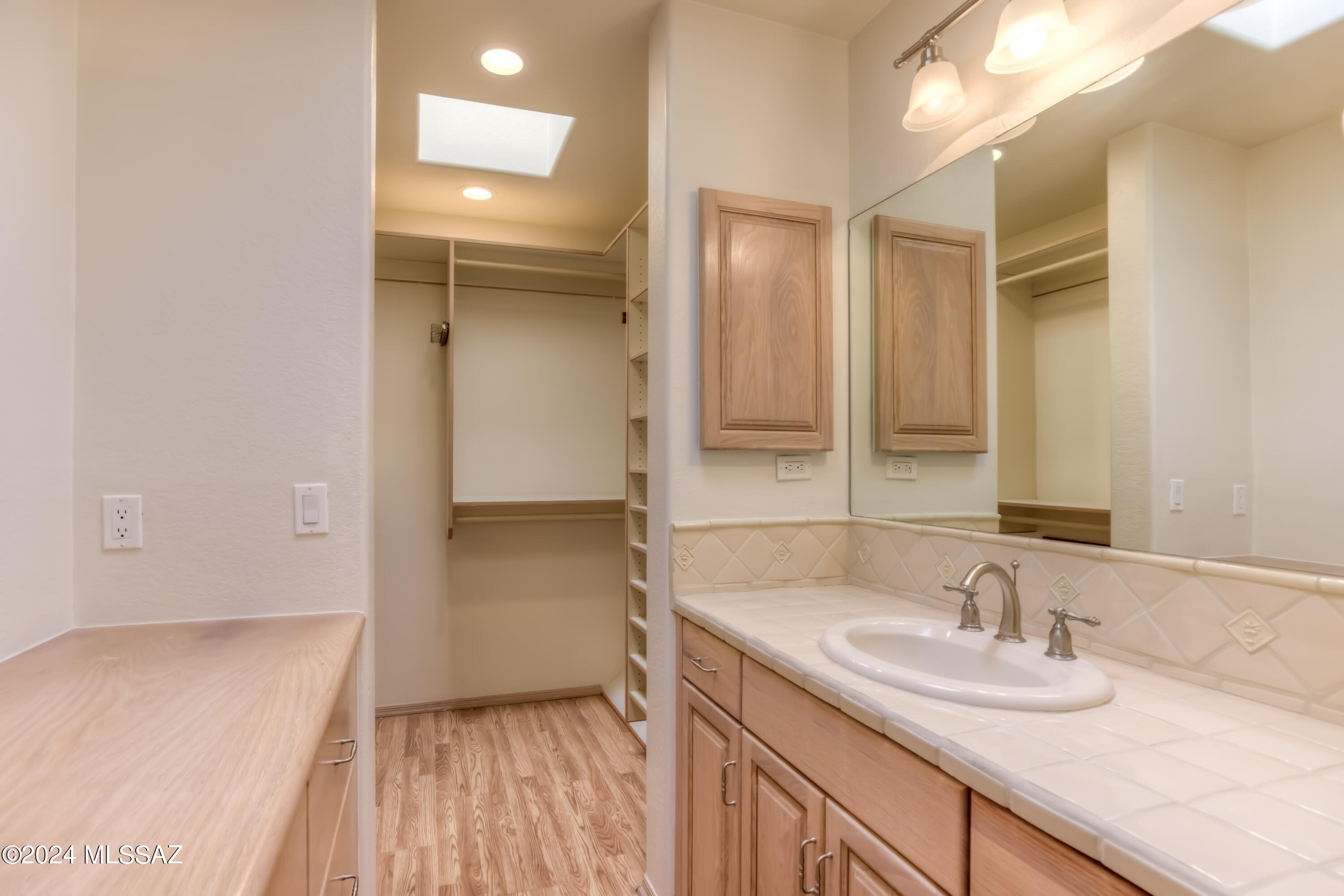Country Club Vista (1-74) - Residential