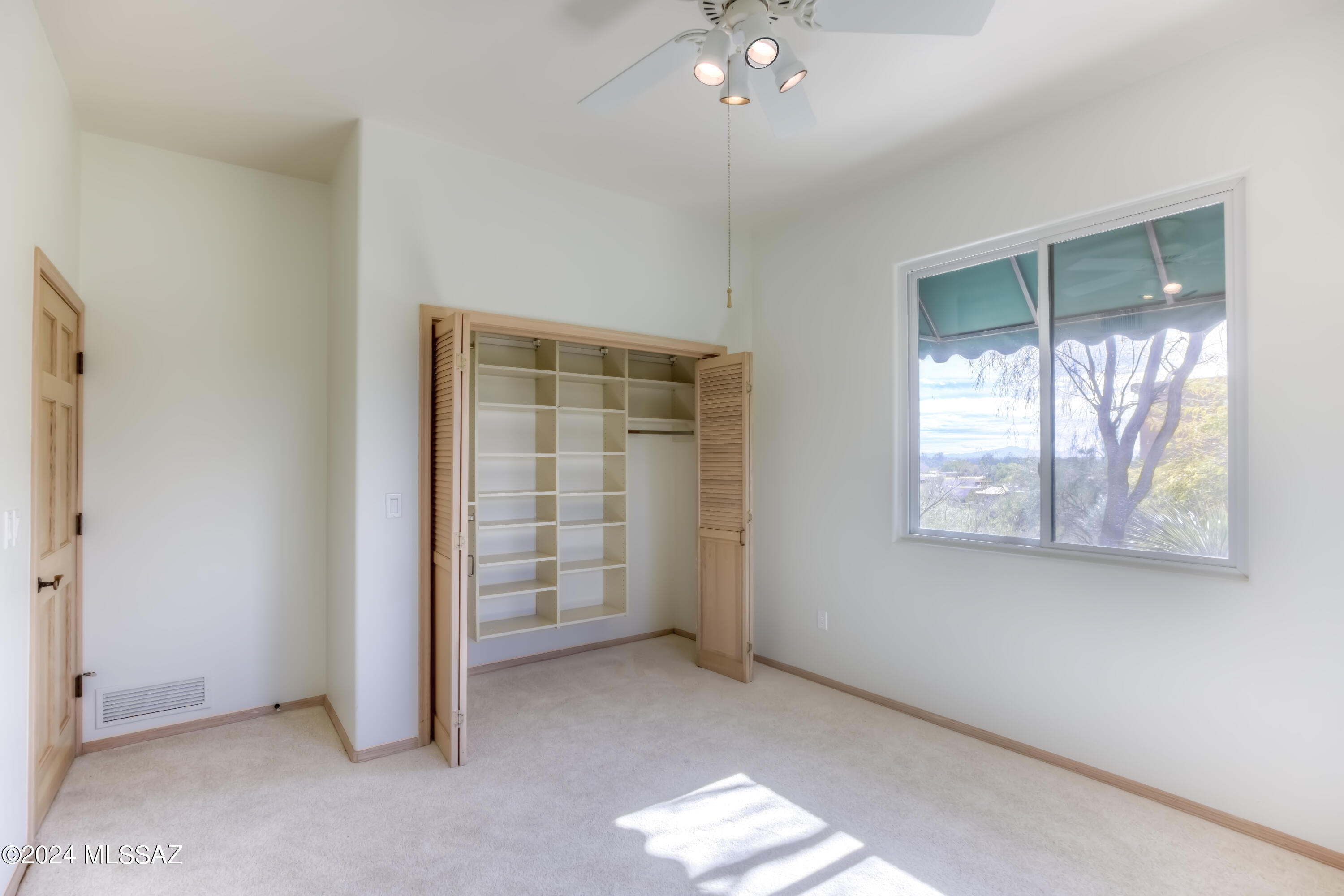 Country Club Vista (1-74) - Residential