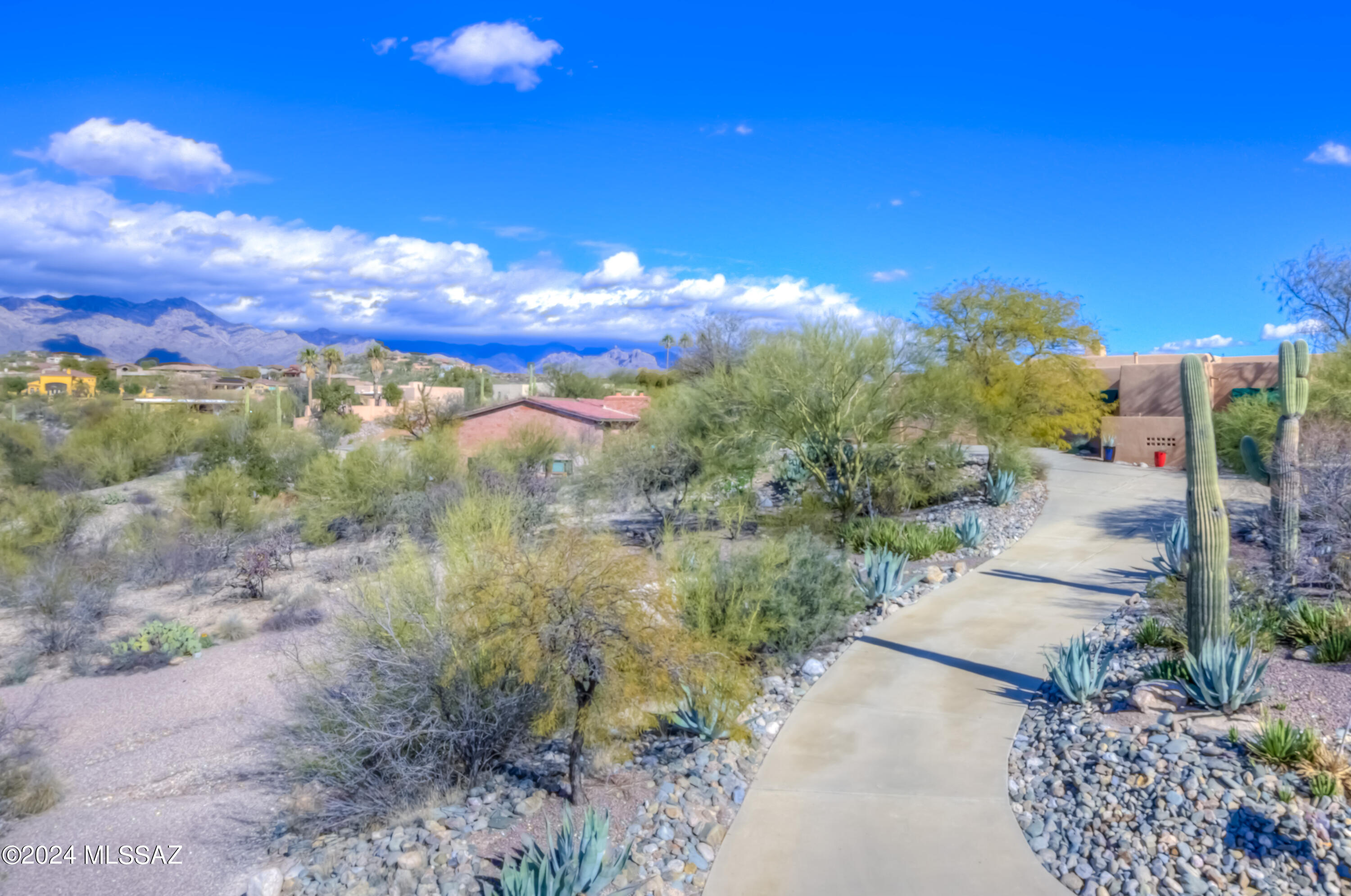 Country Club Vista (1-74) - Residential