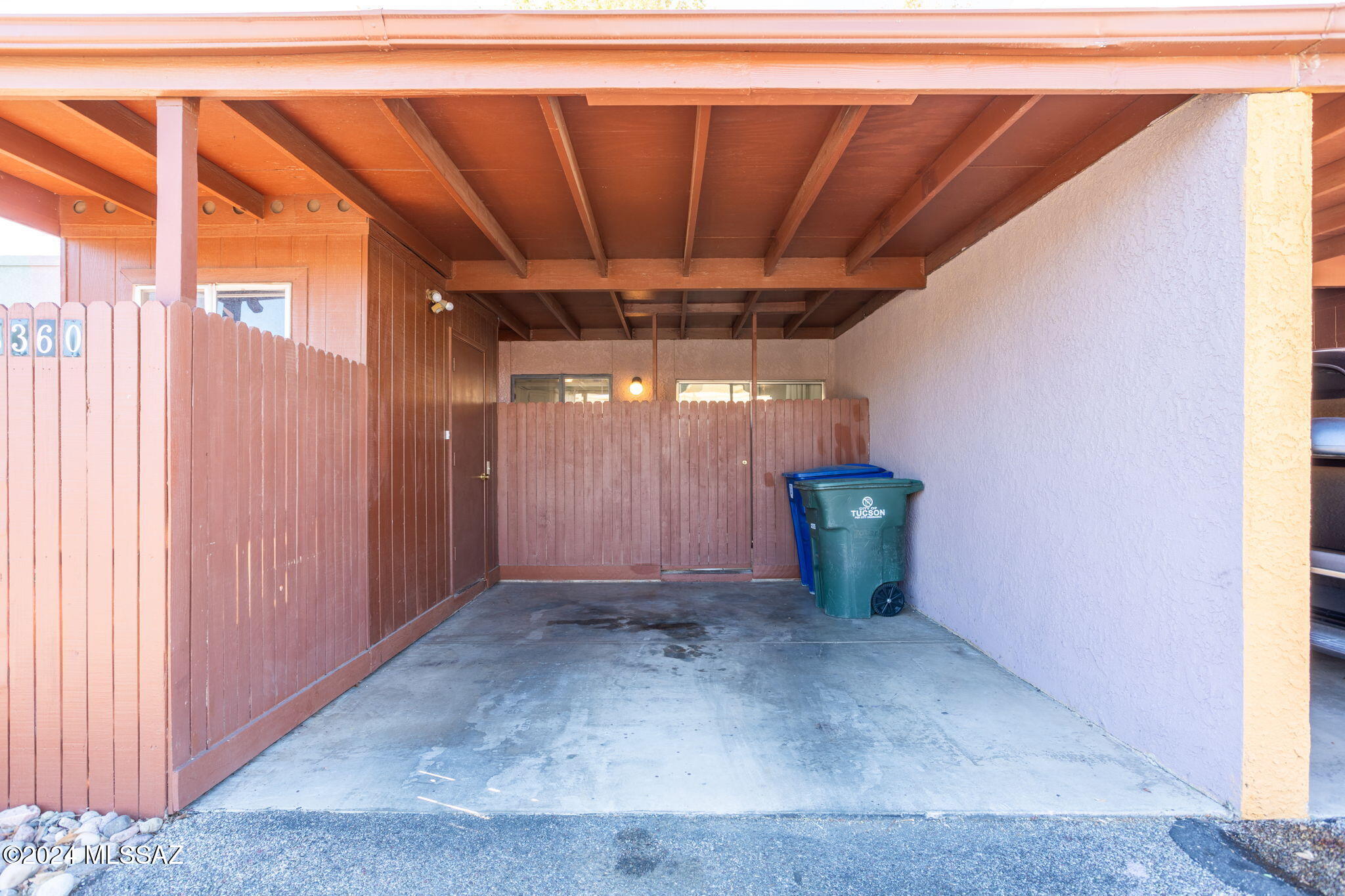 Spanish Meadows Twnhss (1-105) - Residential