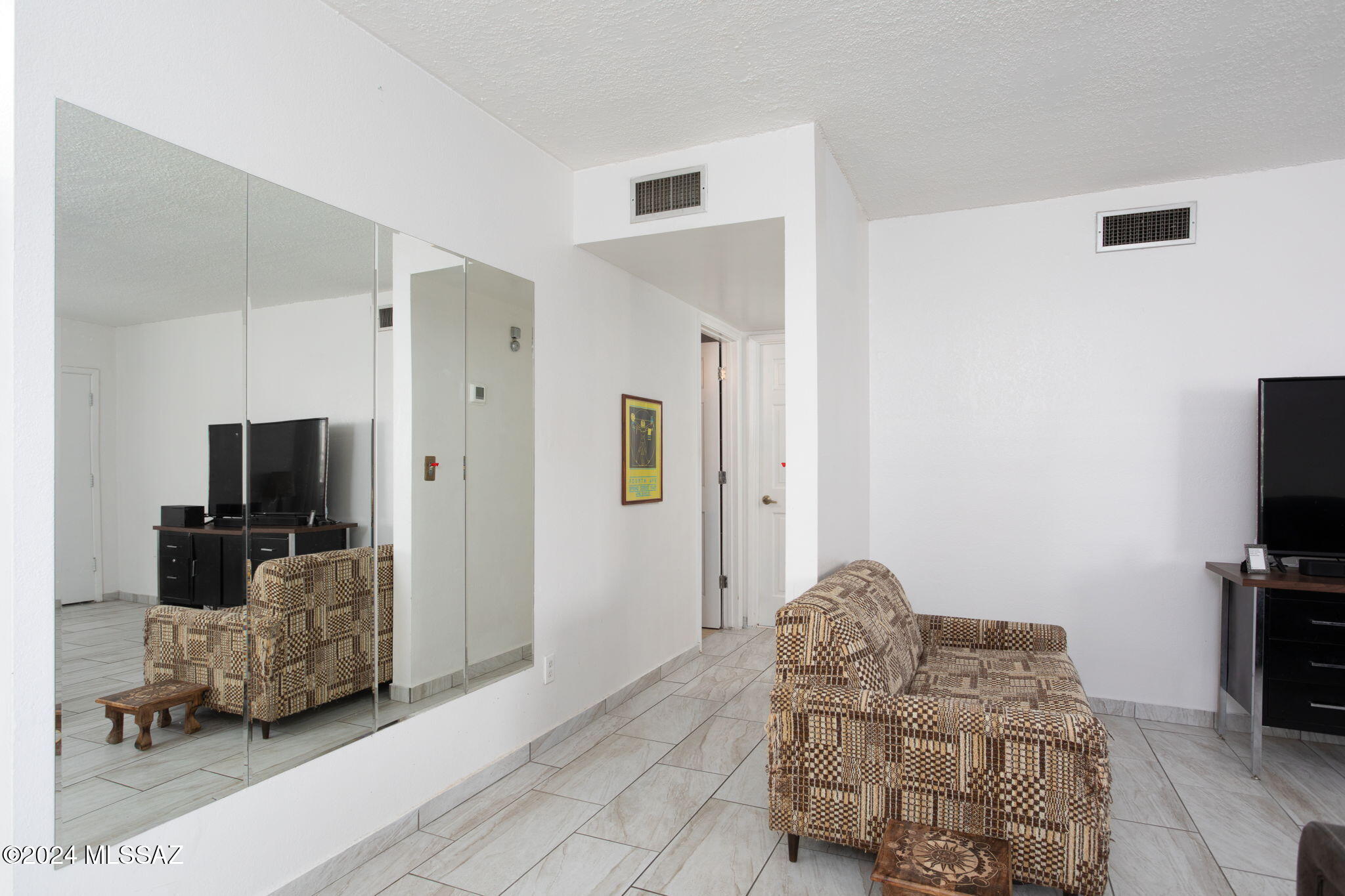 Spanish Meadows Twnhss (1-105) - Residential