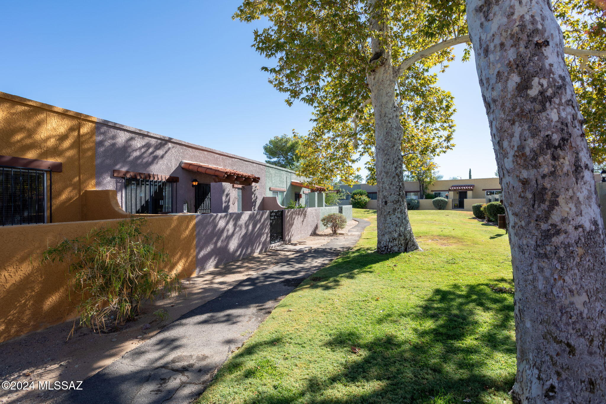 Spanish Meadows Twnhss (1-105) - Residential