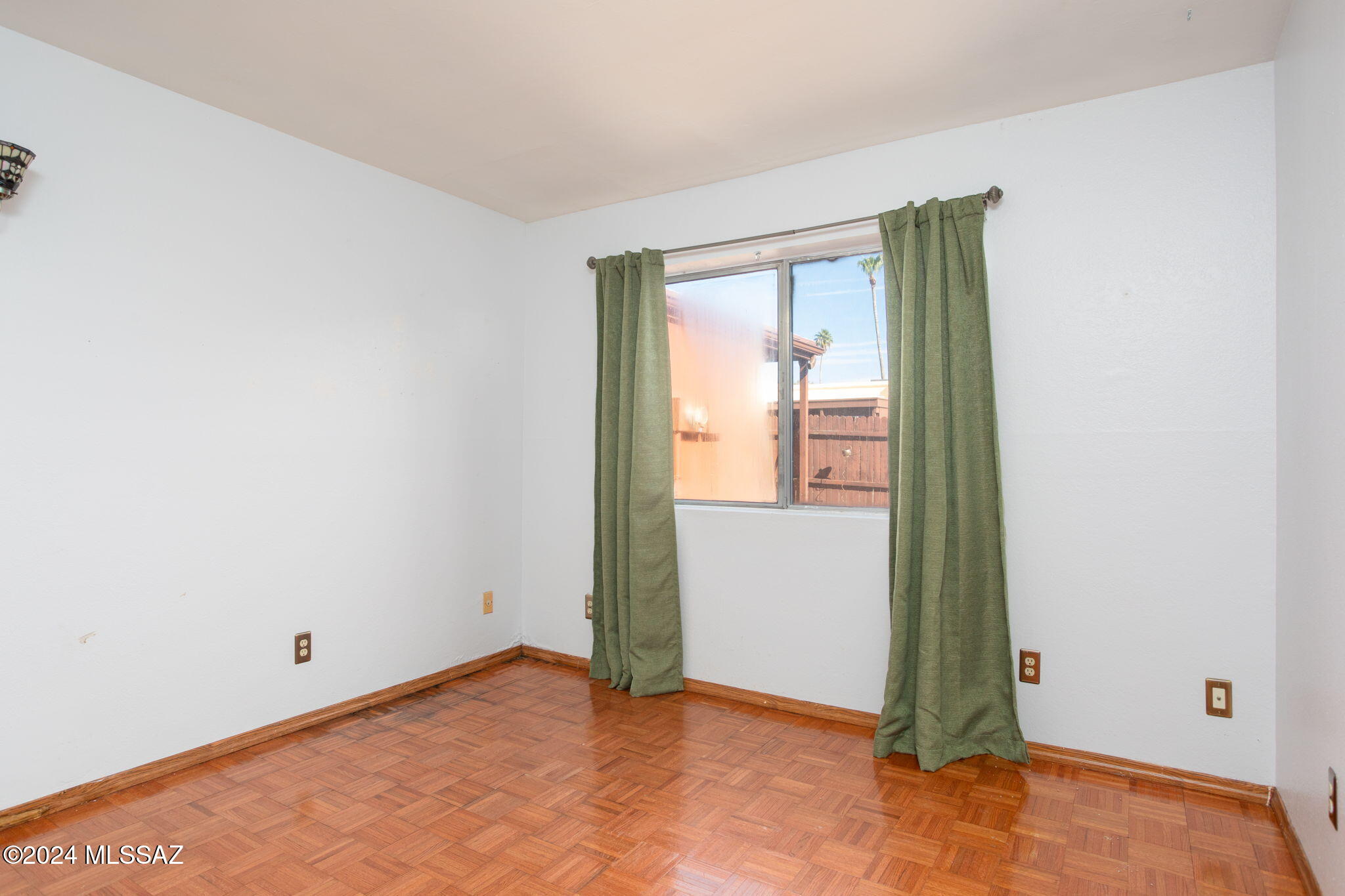 Spanish Meadows Twnhss (1-105) - Residential
