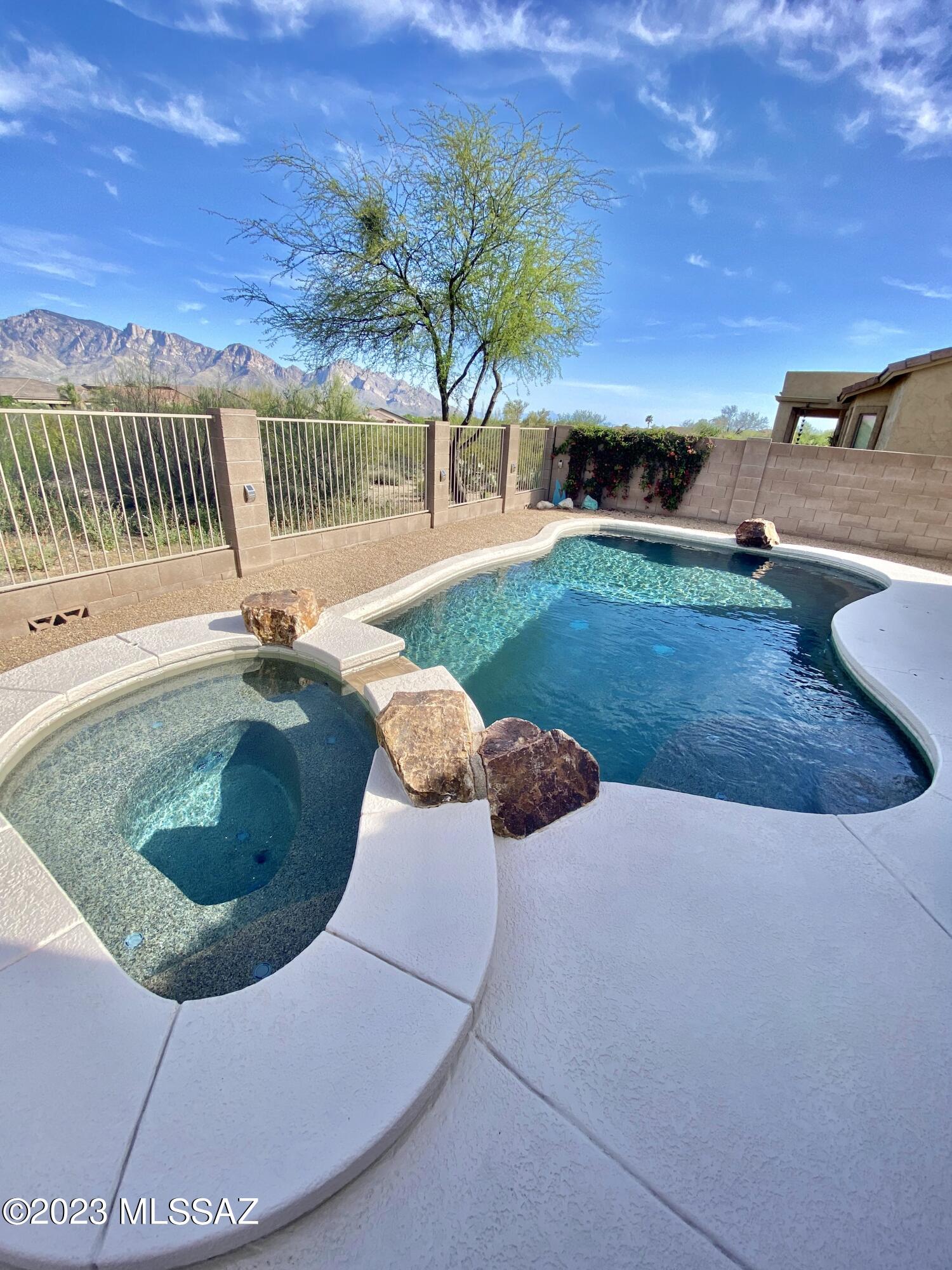 Somerset Canyon Neighborhood 10, Par. X,Y - Residential Lease