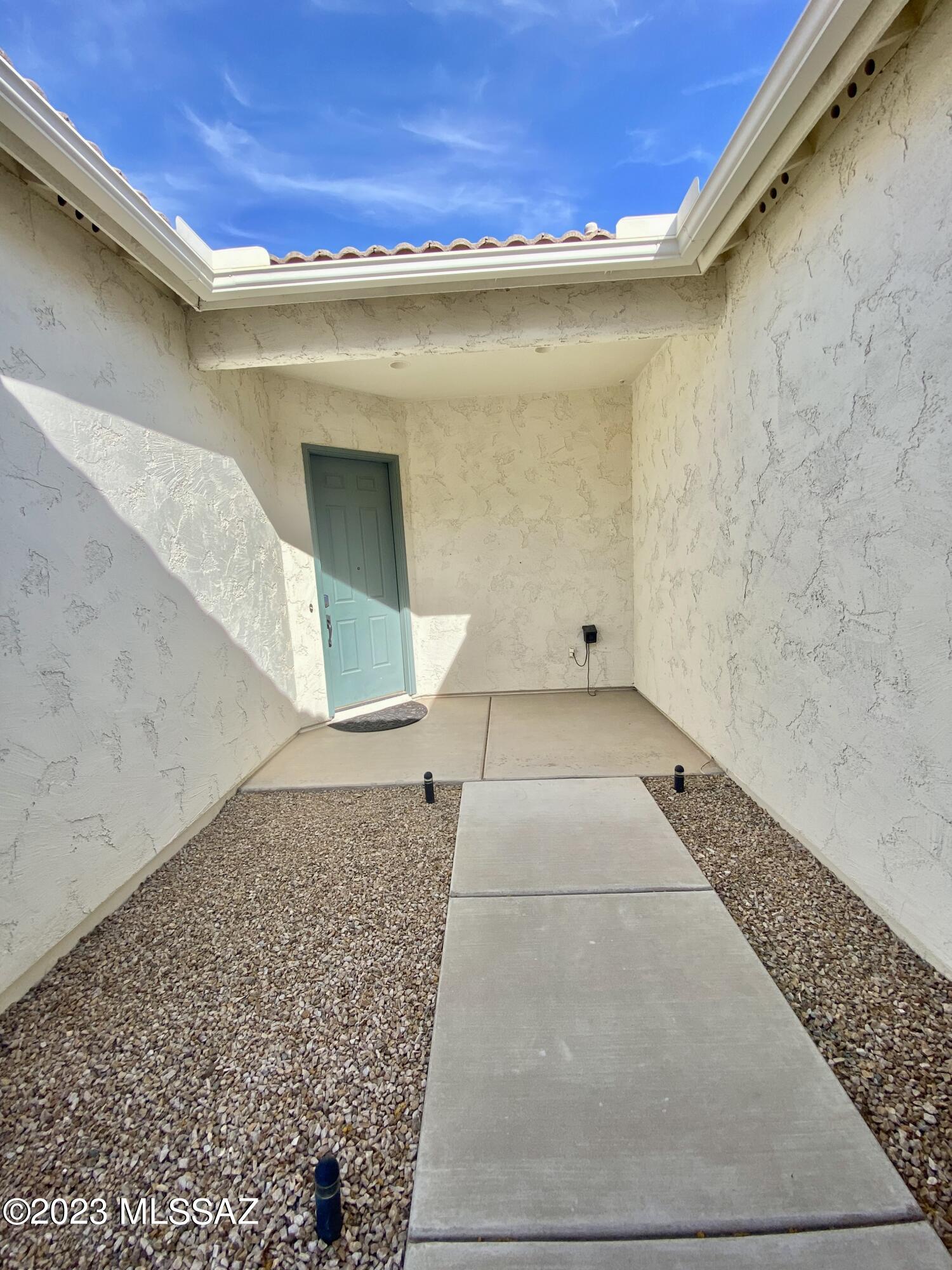 Somerset Canyon Neighborhood 10, Par. X,Y - Residential Lease