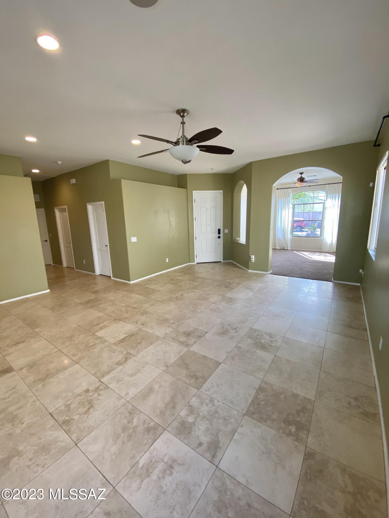 Somerset Canyon Neighborhood 10, Par. X,Y - Residential Lease