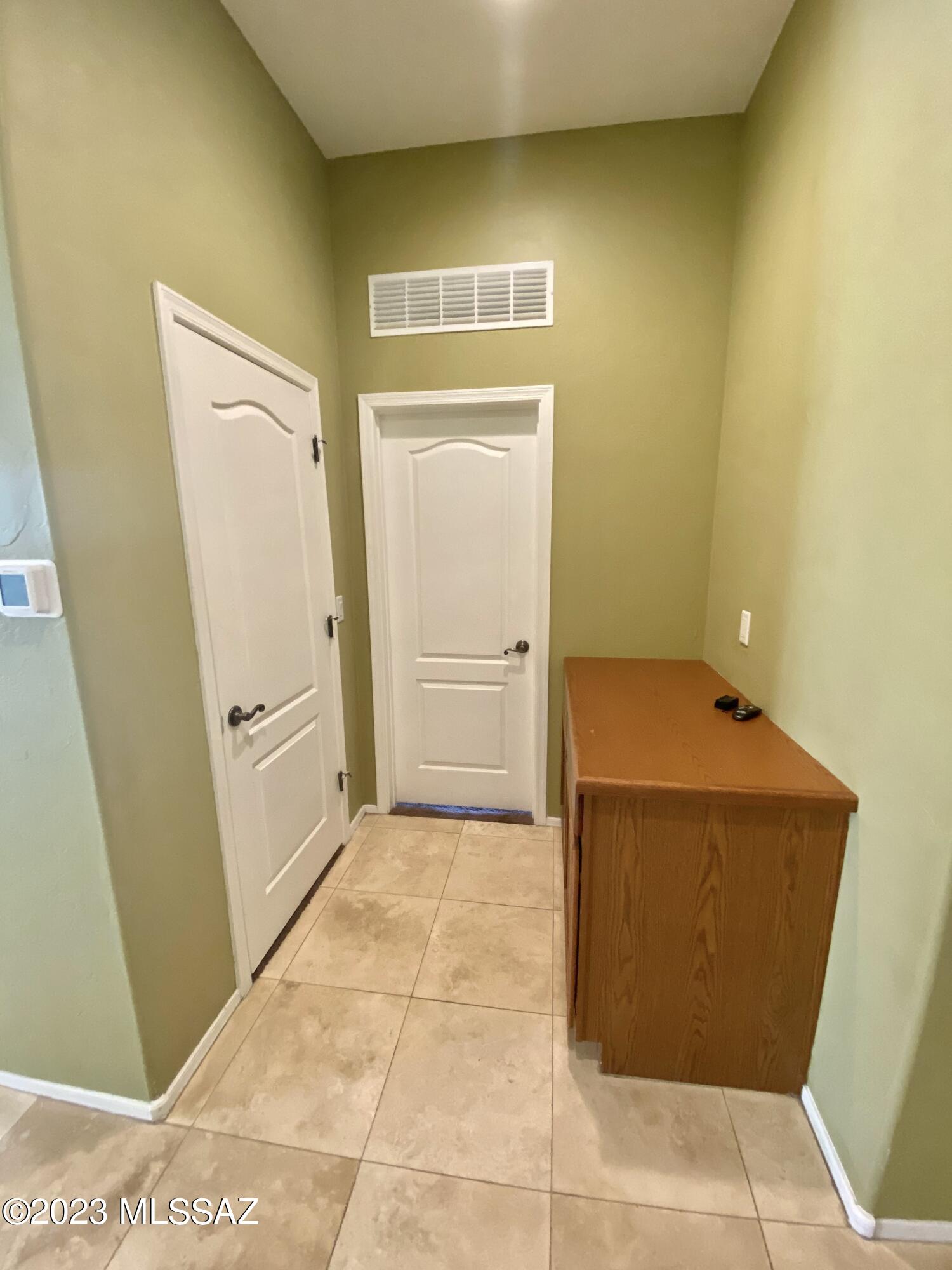Somerset Canyon Neighborhood 10, Par. X,Y - Residential Lease