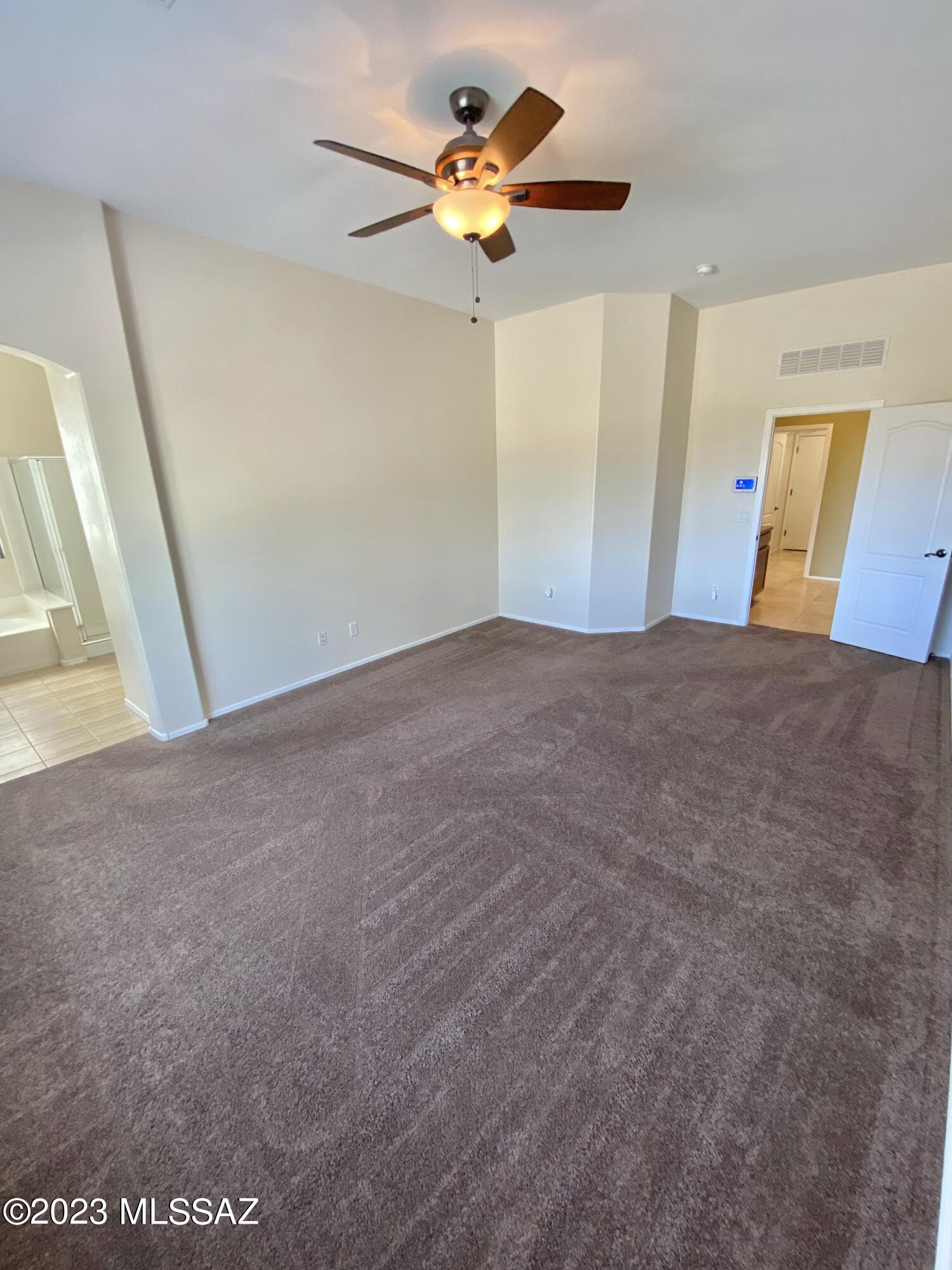 Somerset Canyon Neighborhood 10, Par. X,Y - Residential Lease