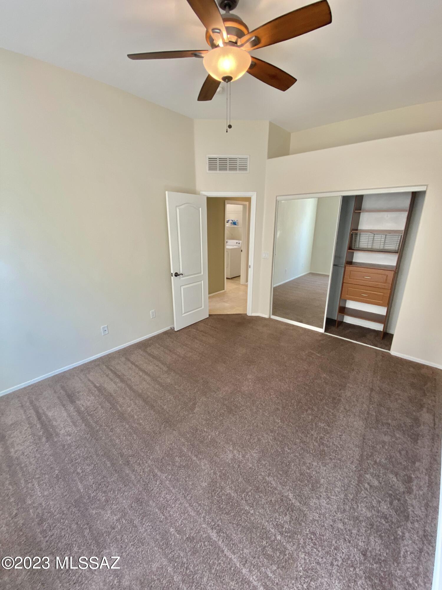 Somerset Canyon Neighborhood 10, Par. X,Y - Residential Lease